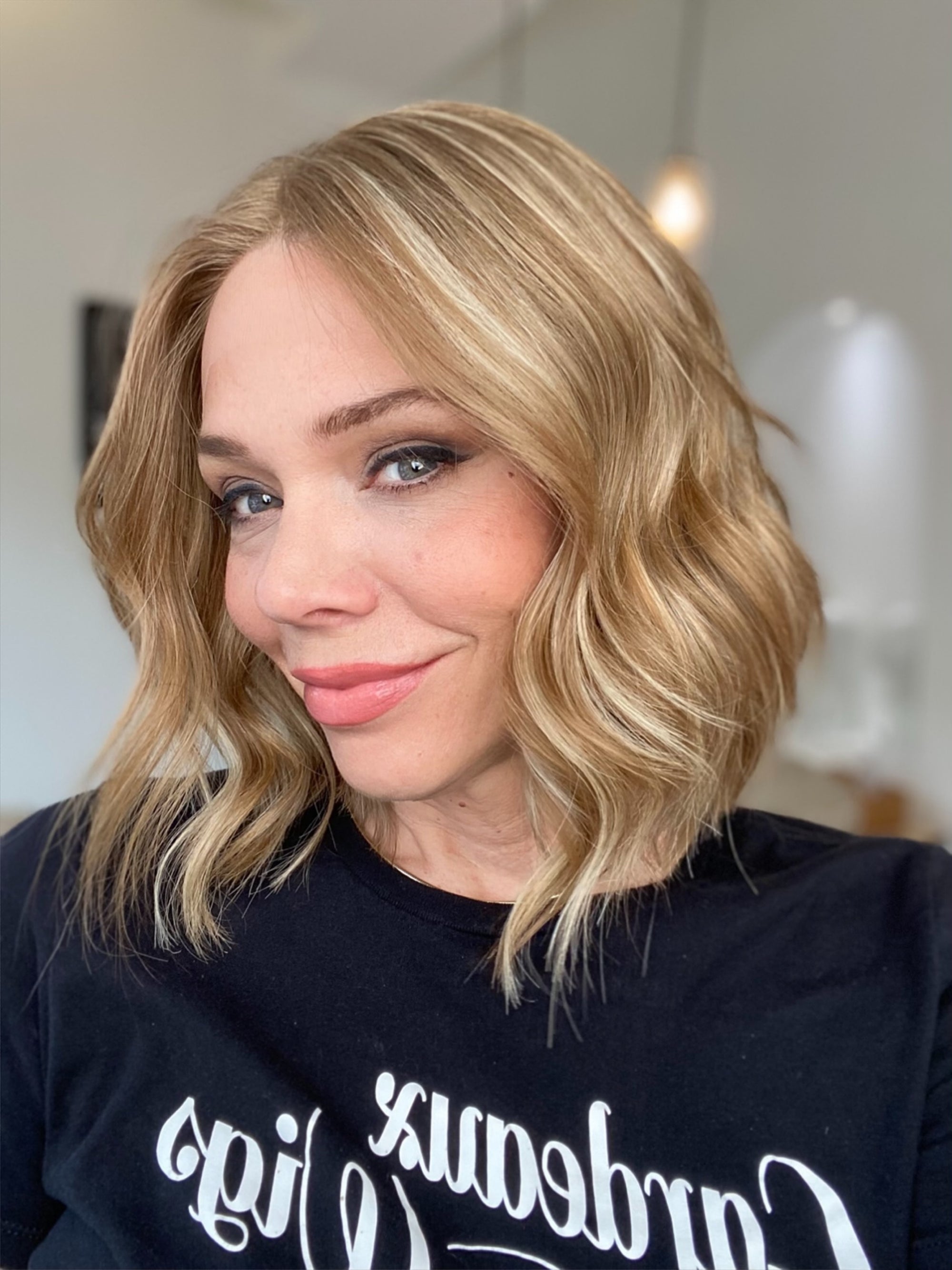 STOCK # LM414.6 GARDEAUX DELUXE DOUBLE LACE TOP SILICONE LINED WIG (MEDIUM CAP)