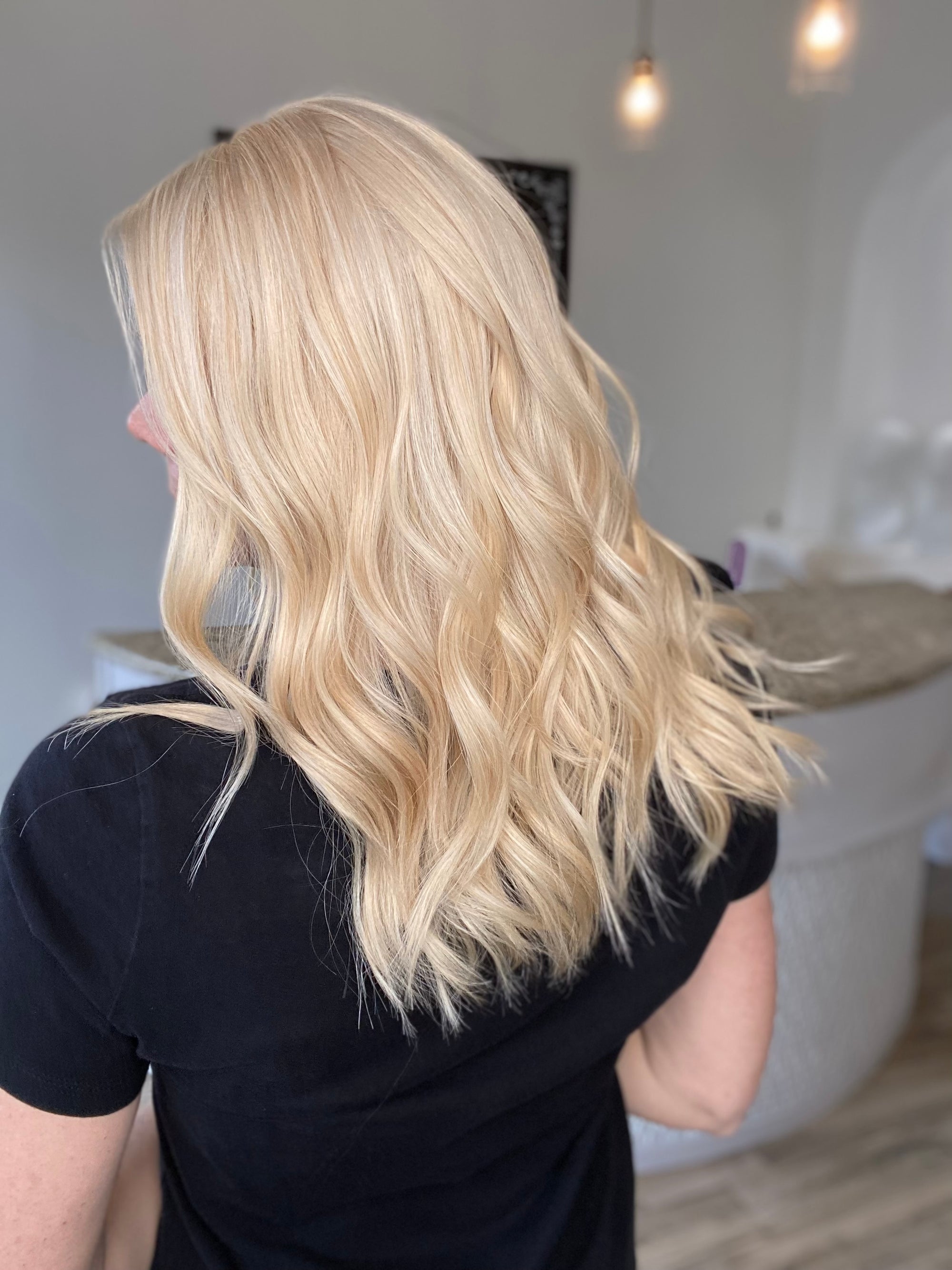 STOCK # JL-300.12 GARDEAUX DELUXE LACE TOP WIG (SMALL CAP)