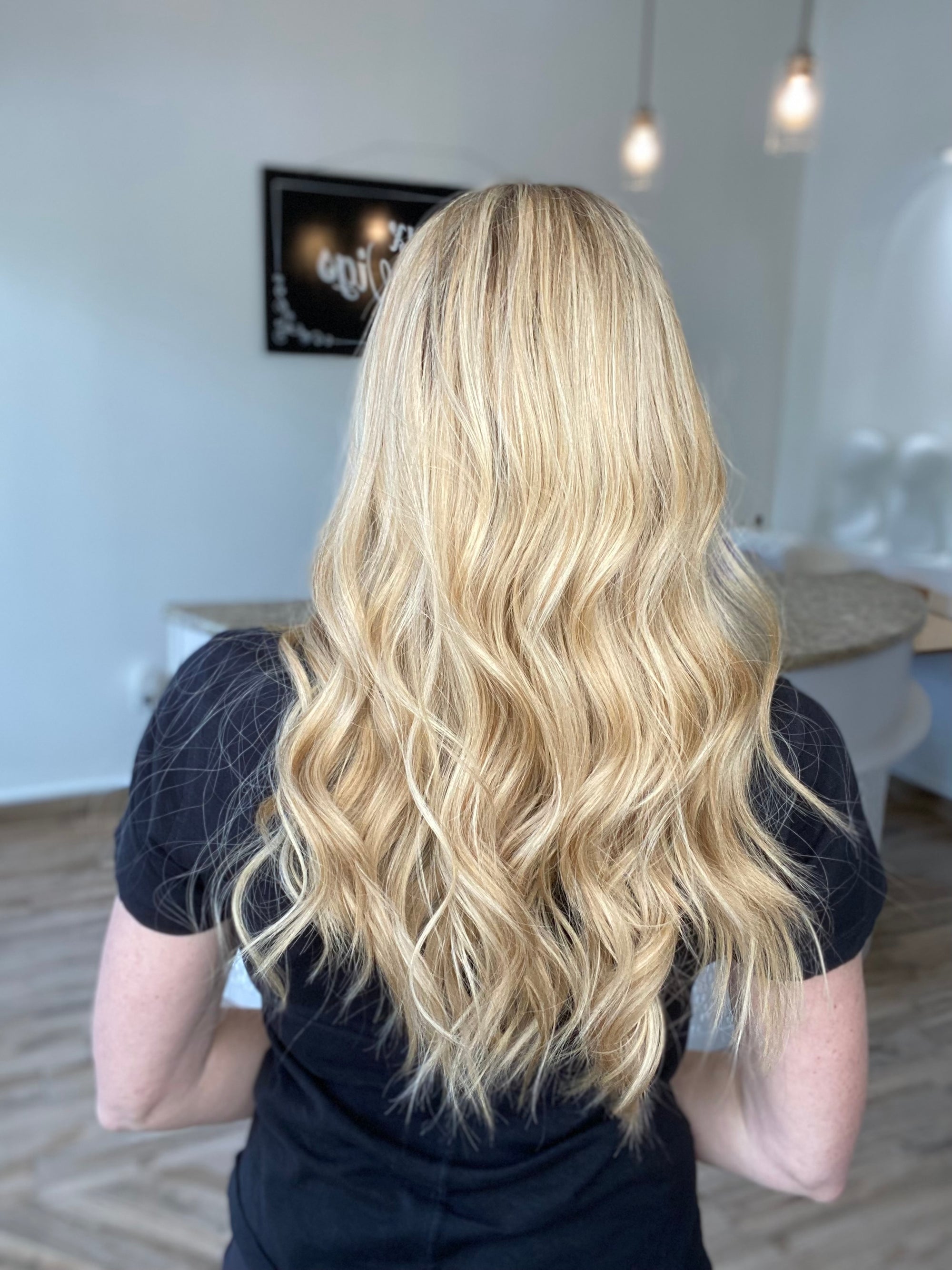 STOCK # JL301.16 GARDEAUX DELUXE LACE TOP WIG