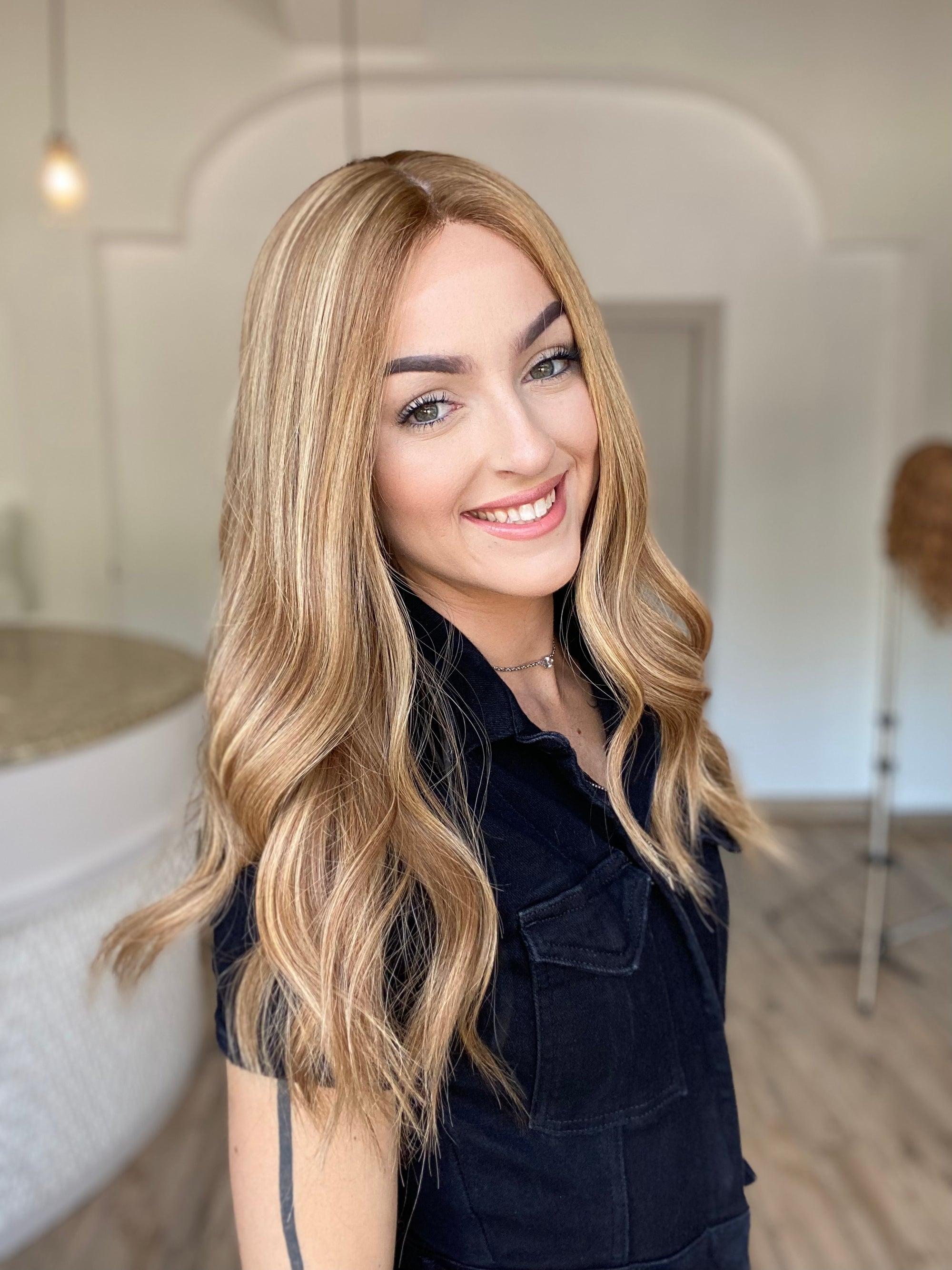 # 7331 IWIG HAND TIED CAP (SMALL CAP) STOCK COLOR 16/10R