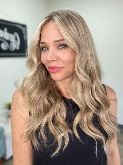 # 8708 GARDEAUX DELUXE LACE TOP WIG (SMALL CAP)