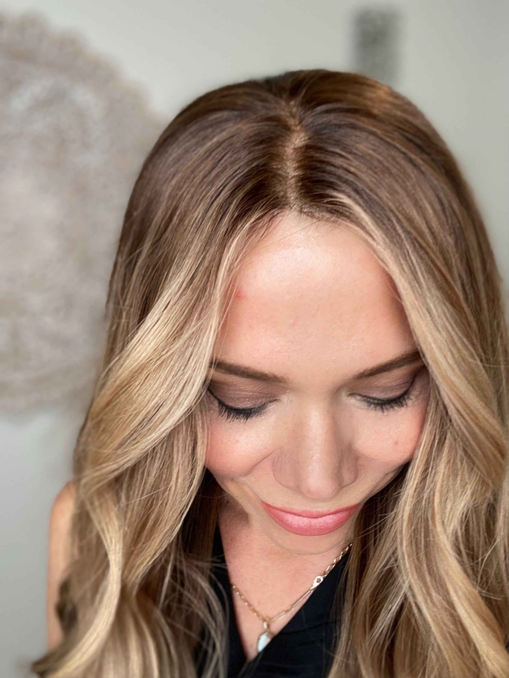 # G-8530 GARDEAUX DELUXE HAND TIED MONO TOP WIG (MEDIUM CAP)