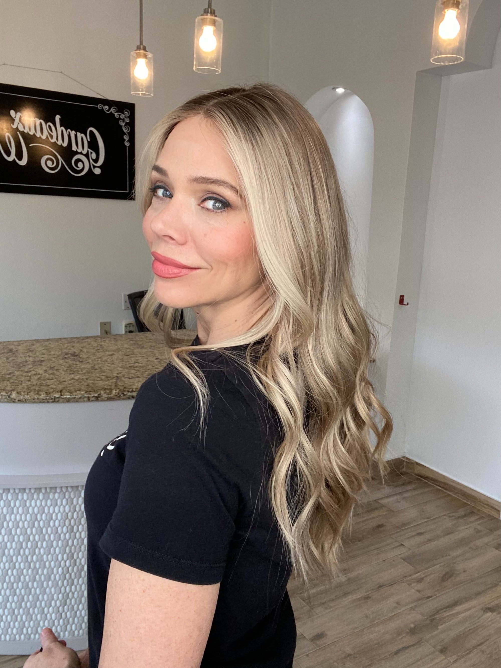 # 8619 GARDEAUX DELUXE LACE TOP WIG (MEDIUM CAP)