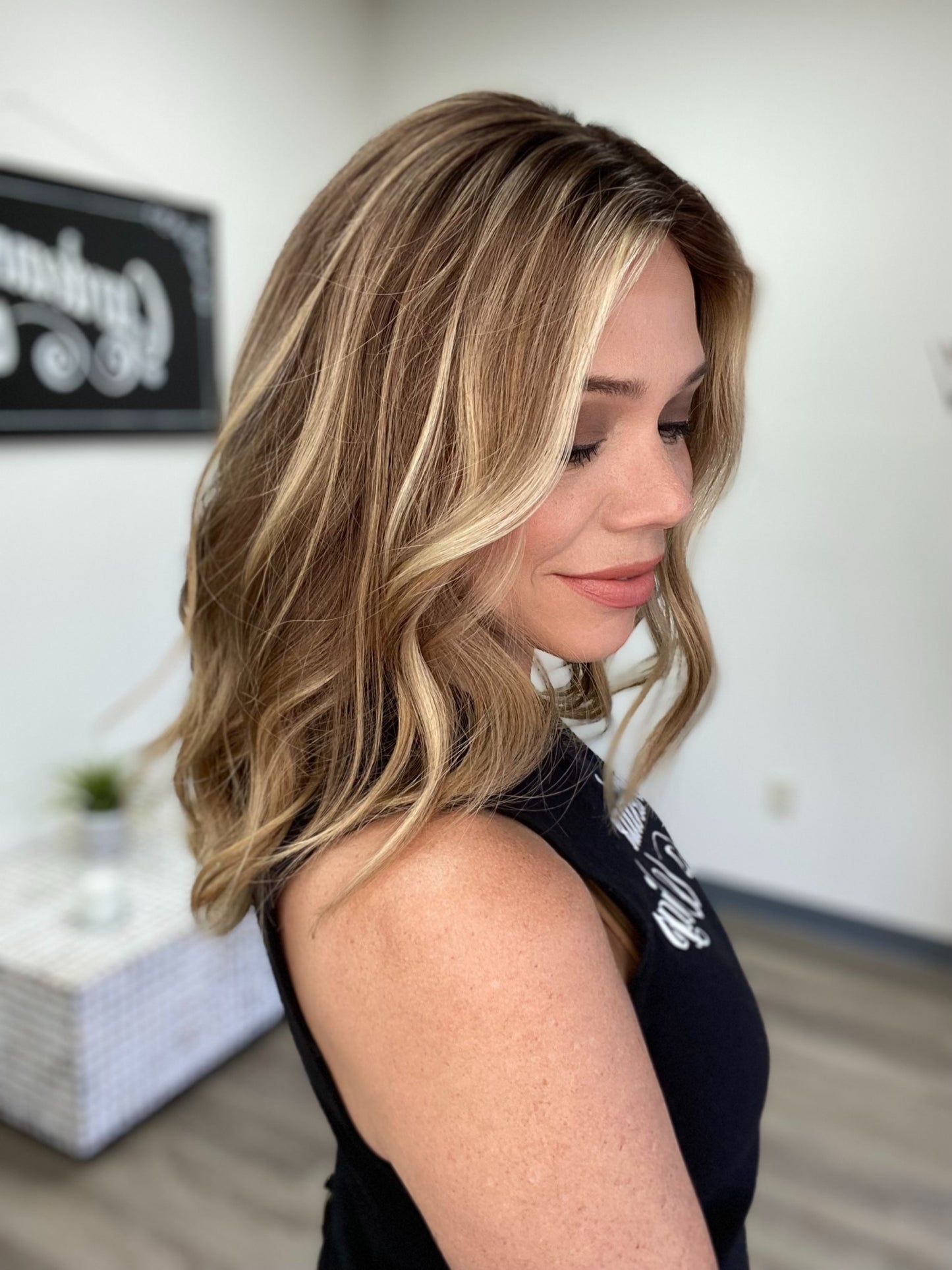 # 8742 GARDEAUX DELUXE LACE TOP WIG (SMALL CAP)