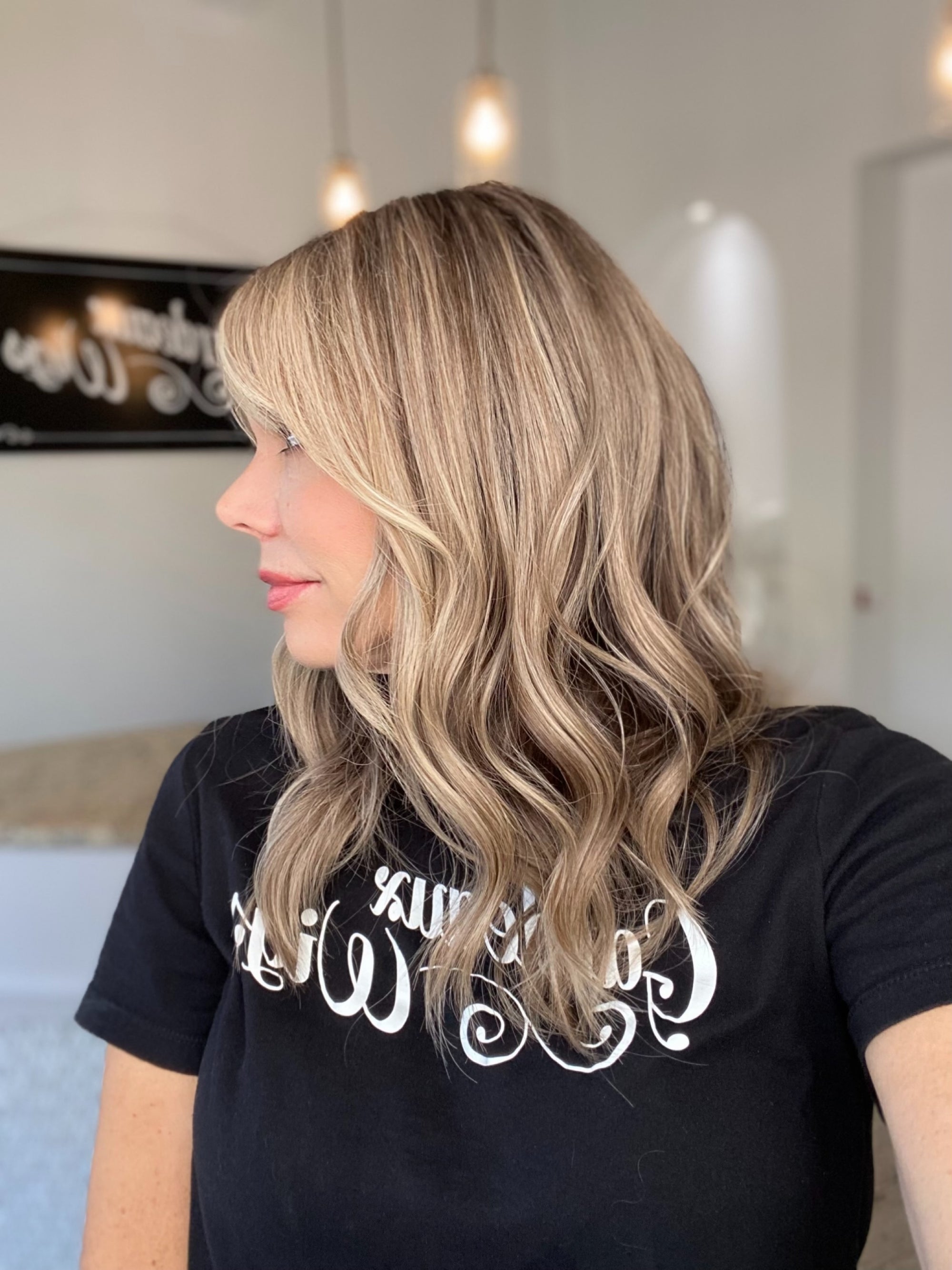 # 8499 GARDEAUX DELUXE HAND TIED MONO TOP WIG (MEDIUM CAP)