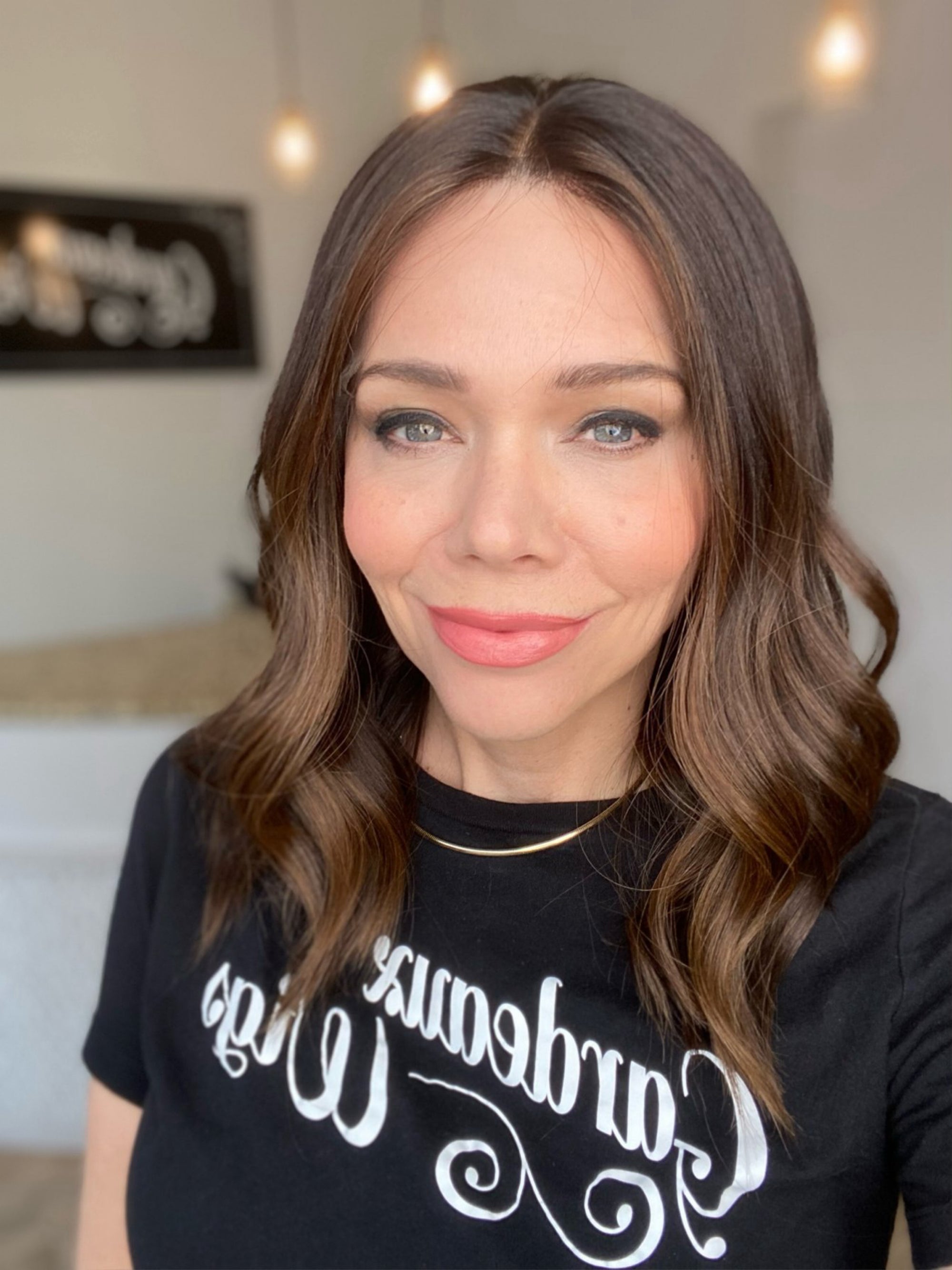 # 7728  GARDEAUX DELUXE LACE TOP WIG (MEDIUM CAP)