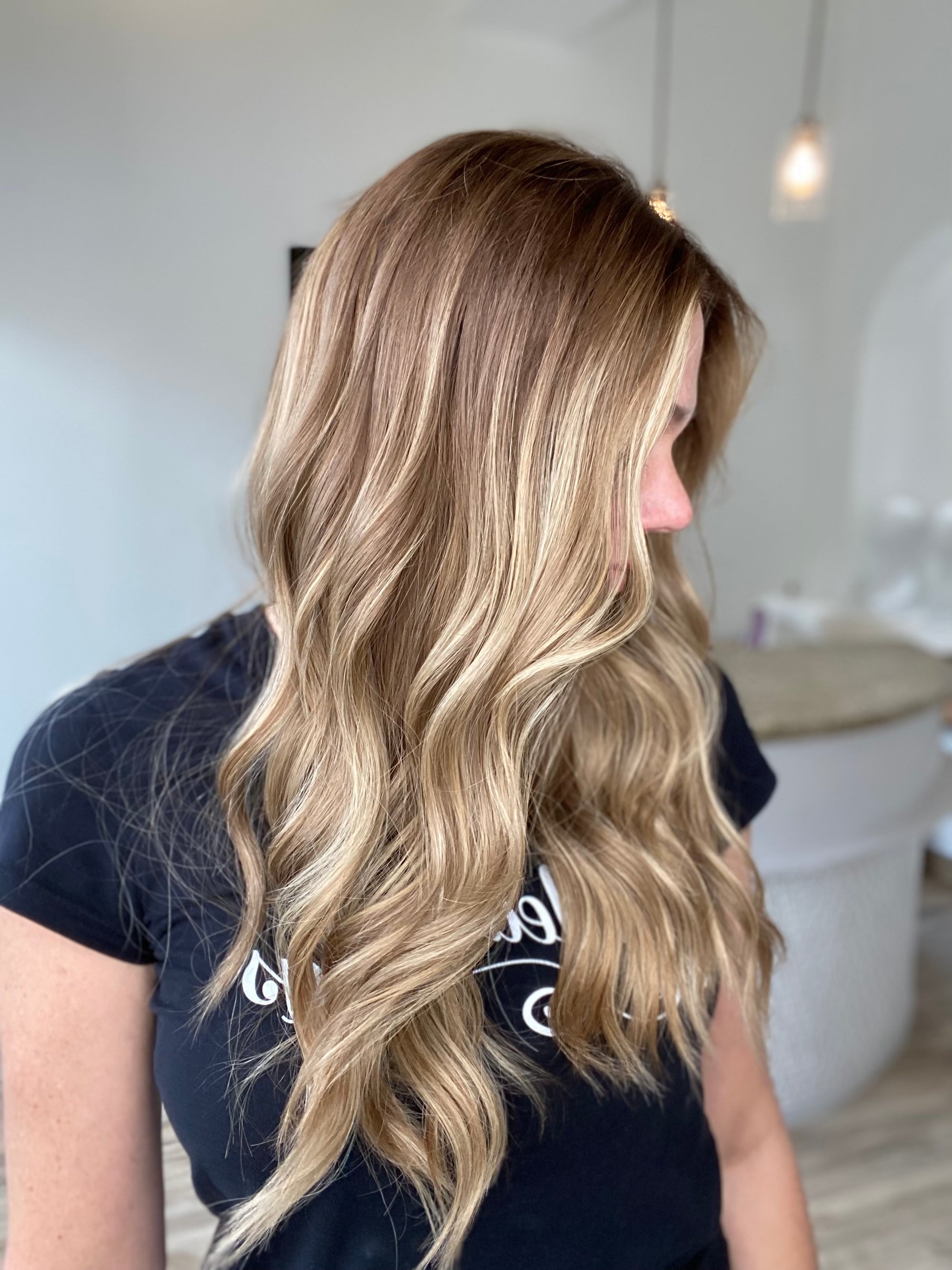 "CARMEN" GARDEAUX DELUXE LACE TOP WHOPPER WIG (MEDIUM CAP)