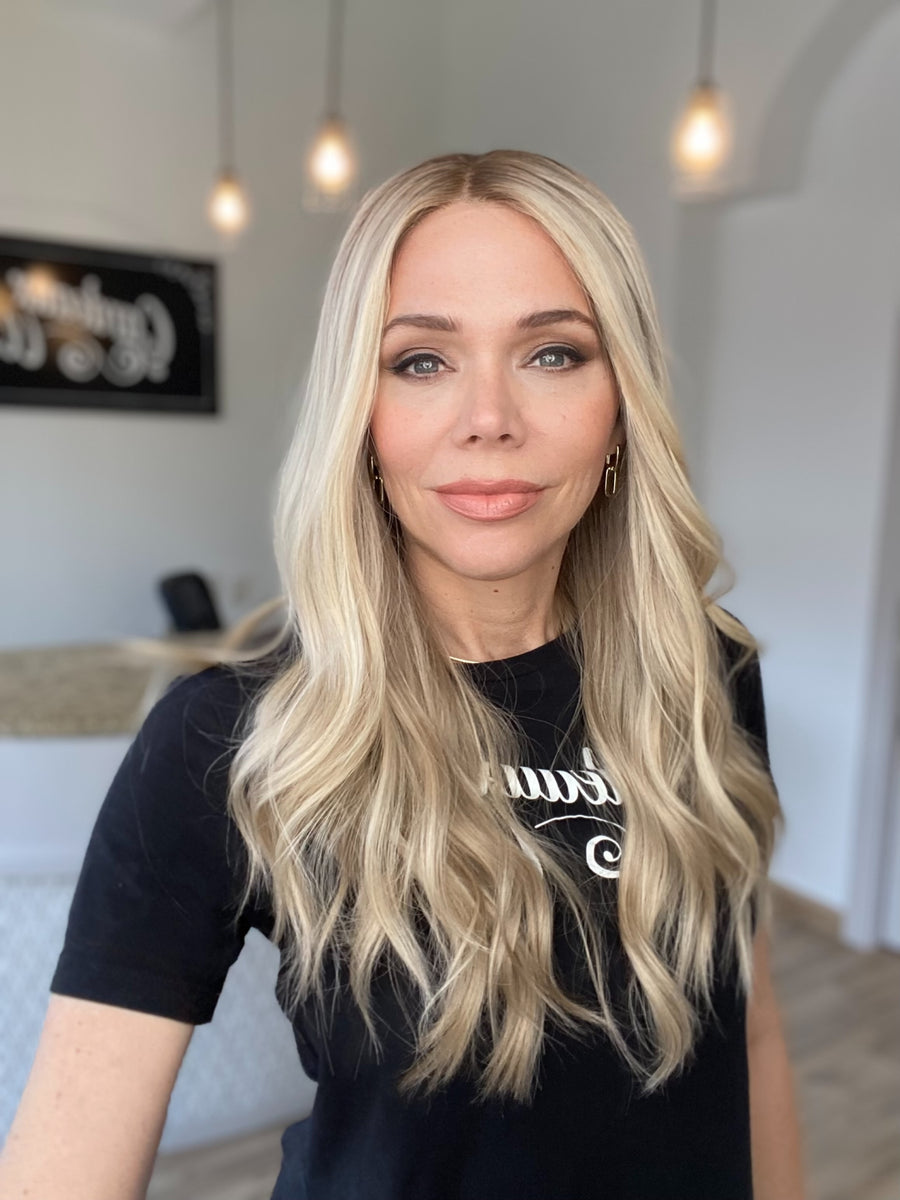 # 8179 GARDEAUX DELUXE HAND TIED MONO TOP WIG (SMALL CAP)