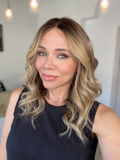 # 8493 GARDEAUX DELUXE HAND TIED MONO TOP WIG (MEDIUM CAP)