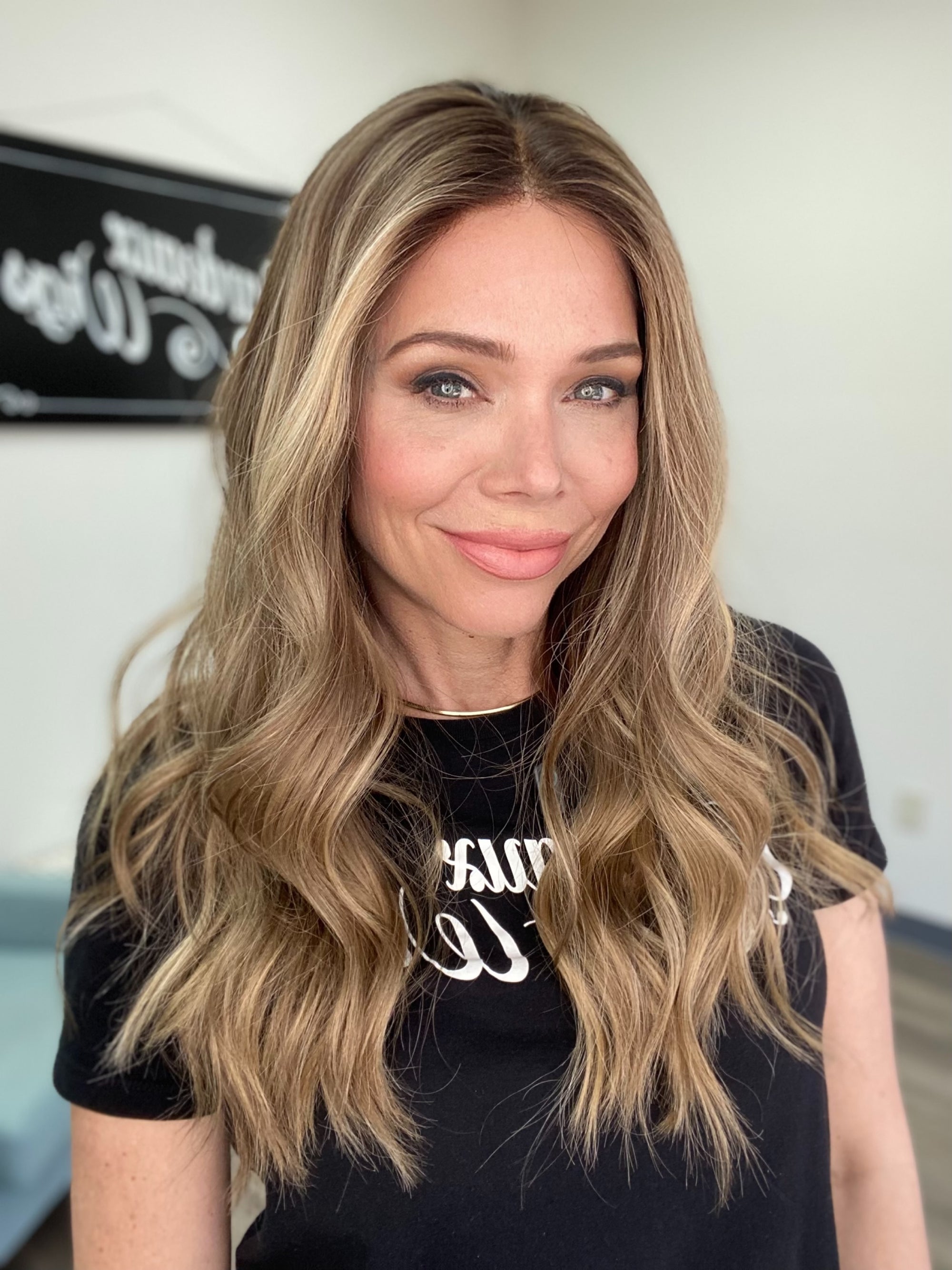 # 8658 GARDEAUX DELUXE DOUBLE LACE TOP WHOPPER WIG (SMALL CAP)