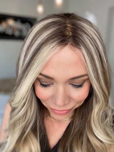 # 8478 GARDEAUX DELUXE HAND TIED MONO TOP WIG (MEDIUM CAP)