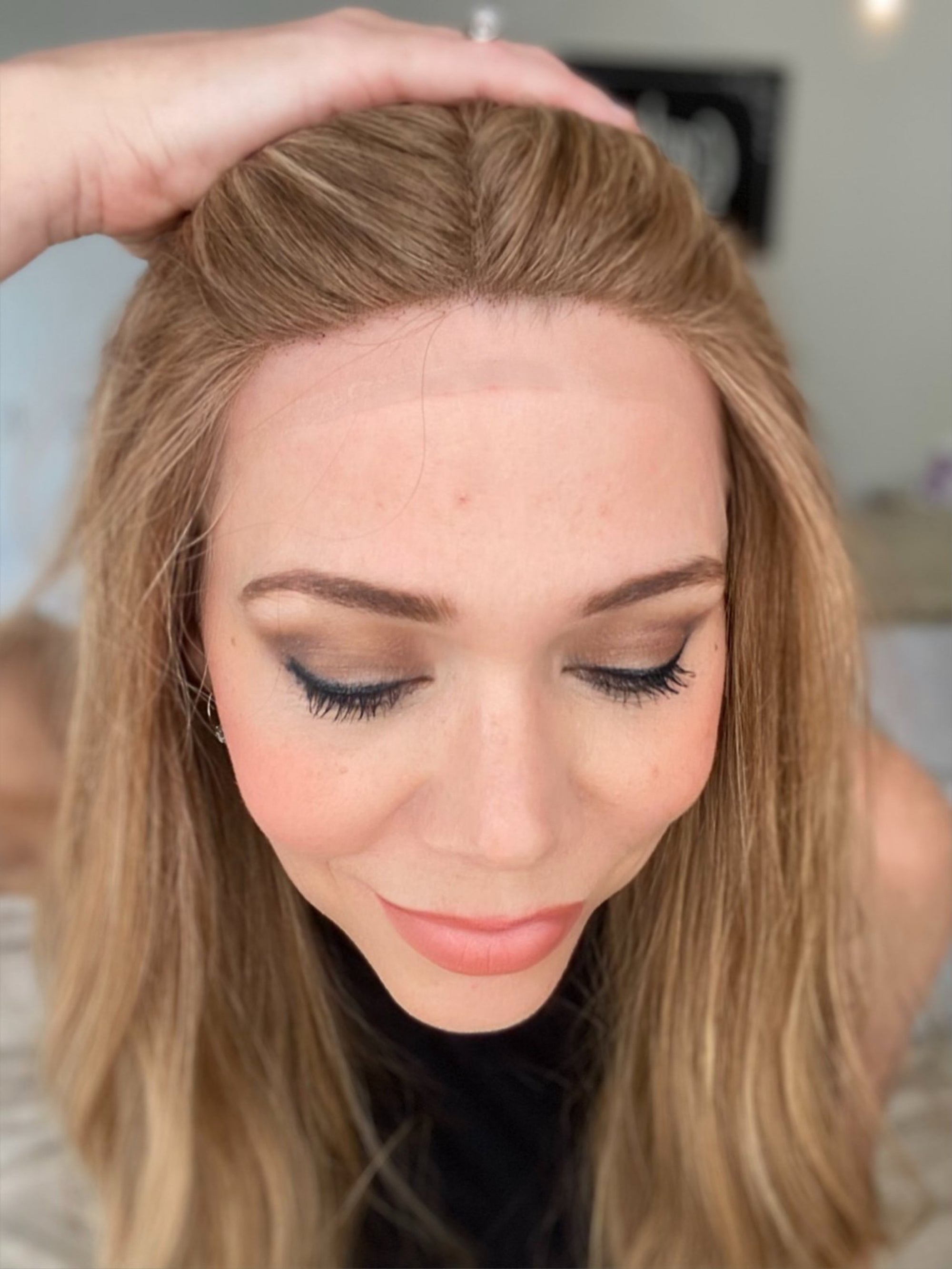 STOCK #JS341 GARDEAUX DELUXE HAND TIED, SILICONE LINED WIG (MEDIUM CAP)