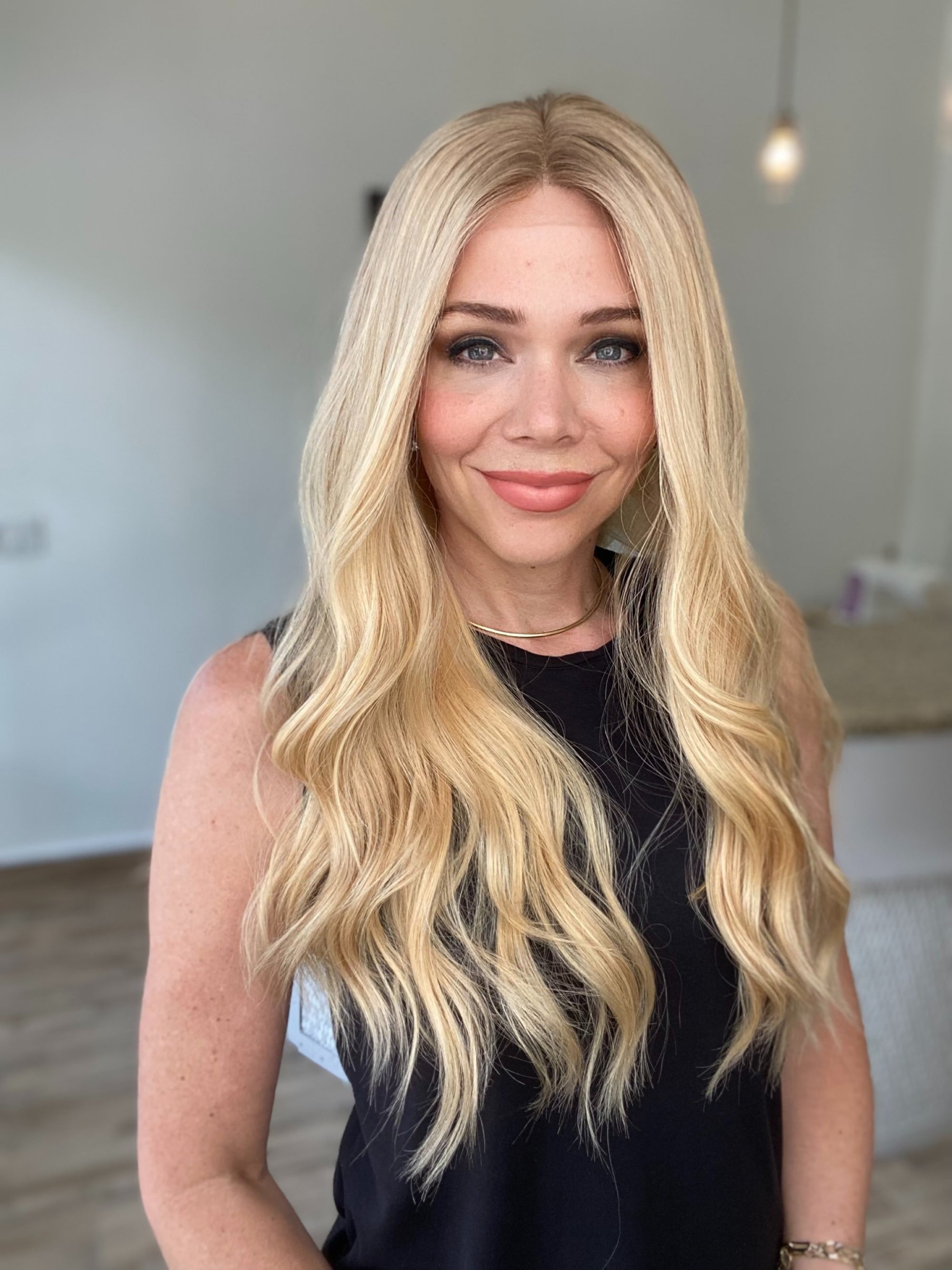 STOCK #JS342 GARDEAUX DELUXE HAND TIED, SILICONE LINED WIG (MEDIUM CAP)