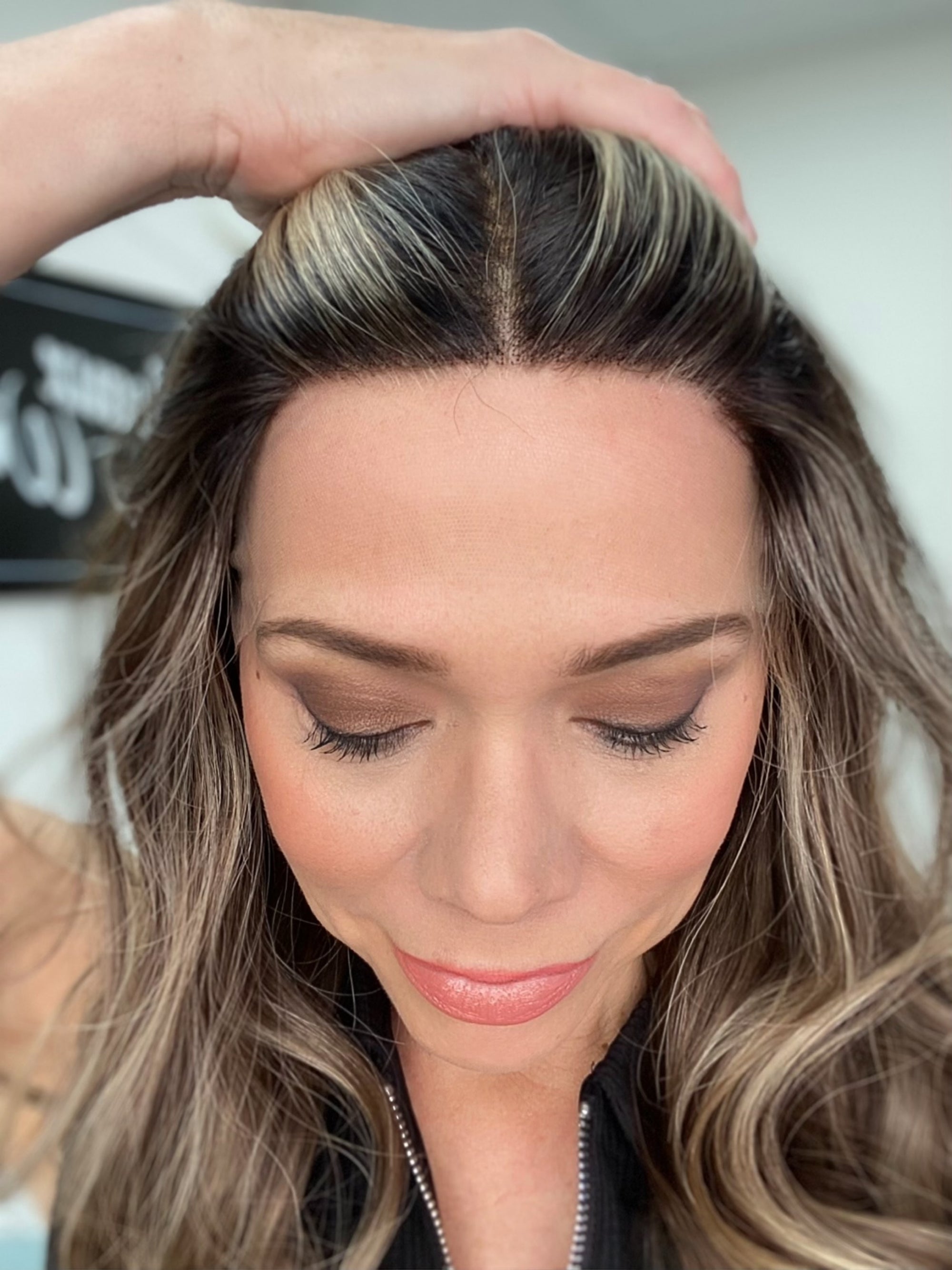 # 8712 GARDEAUX DELUXE LACE TOP WIG (MEDIUM CAP)