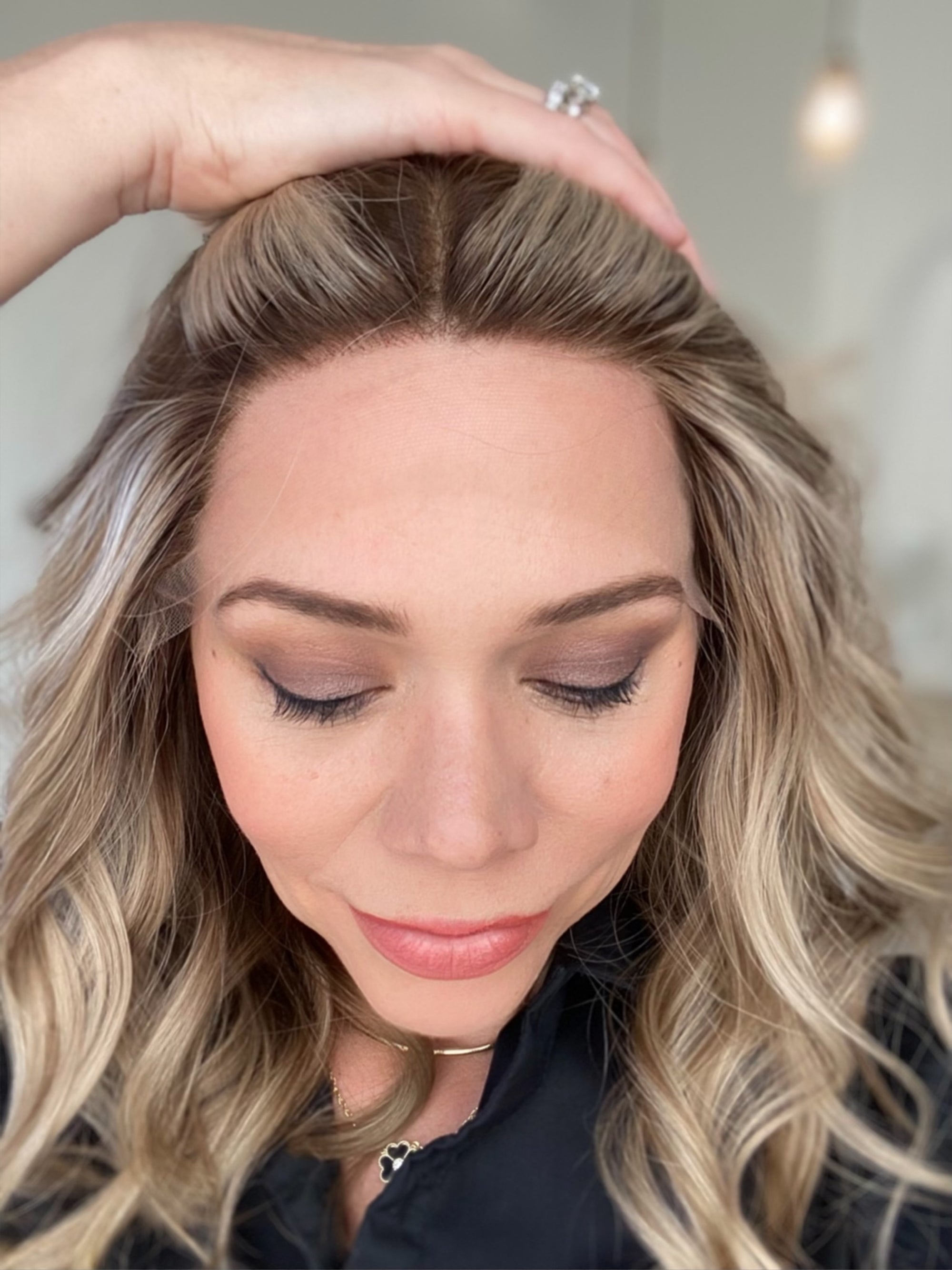 # 8577 GARDEAUX DELUXE LACE TOP WIG (MEDIUM CAP)