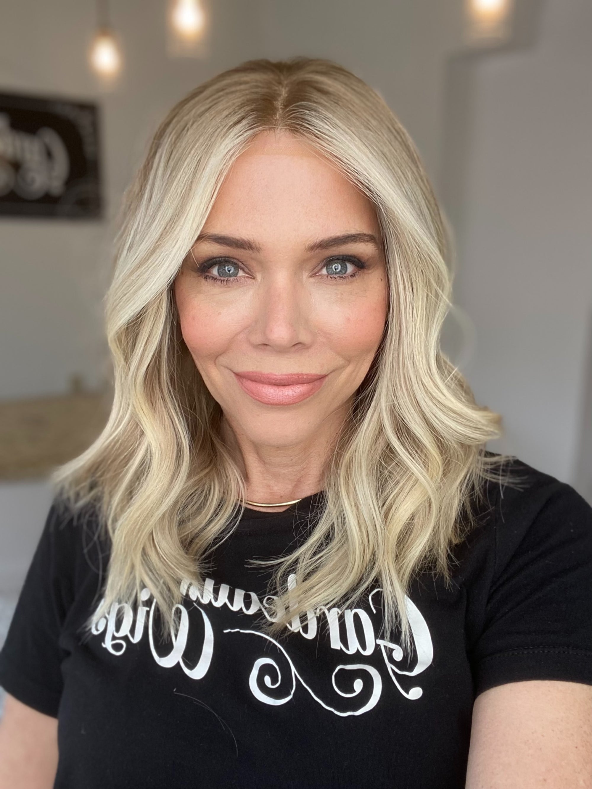 # G-8652 GARDEAUX DELUXE HAND TIED SILICONE LINED WIG
