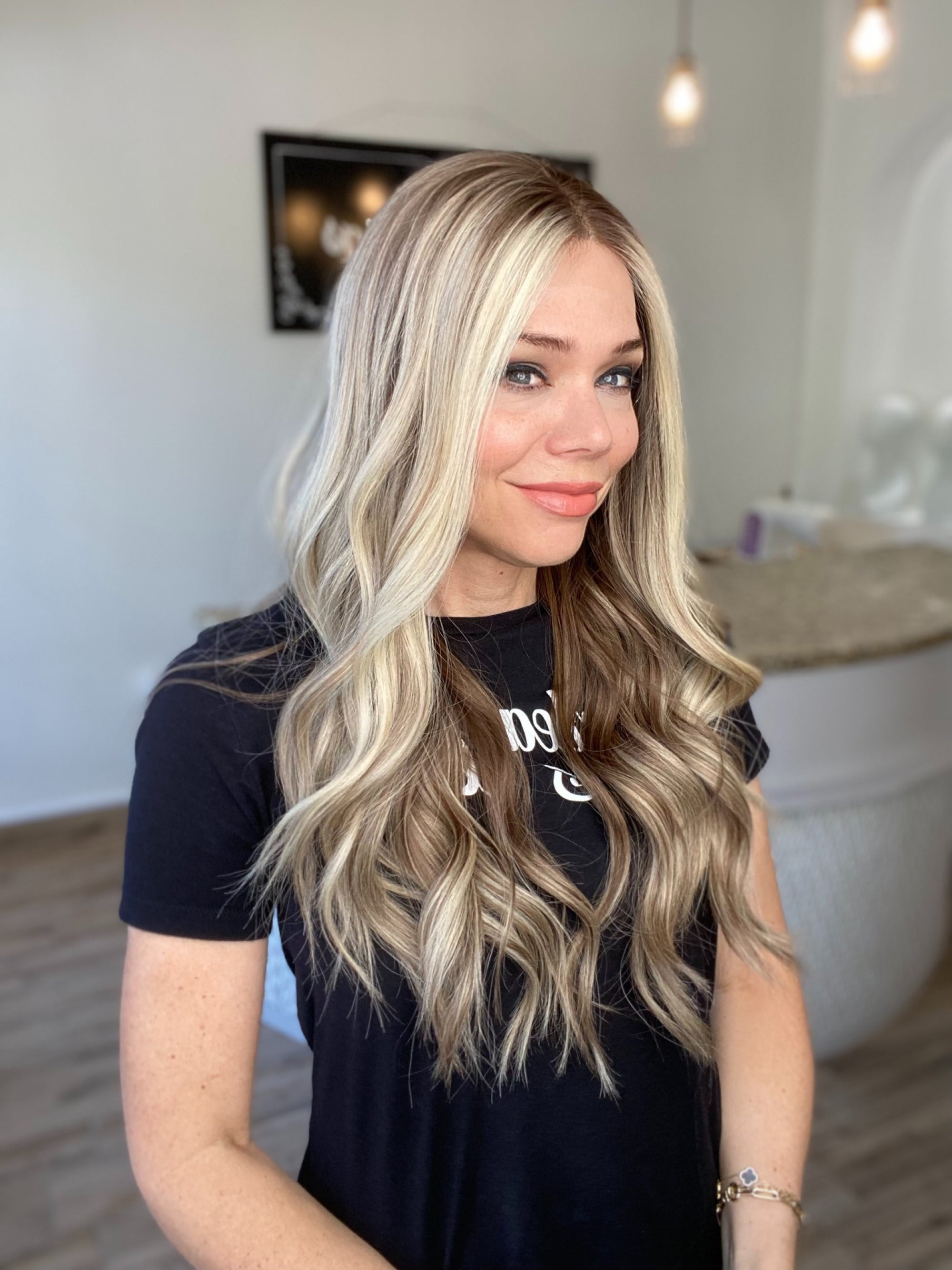 # 7850 GARDEAUX DELUXE LACE TOP WIG (MEDIUM CAP)