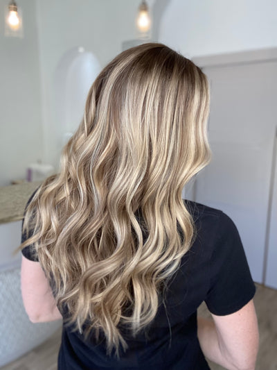 # 8582 GARDEAUX DELUXE LACE TOP WIG (SMALL CAP)