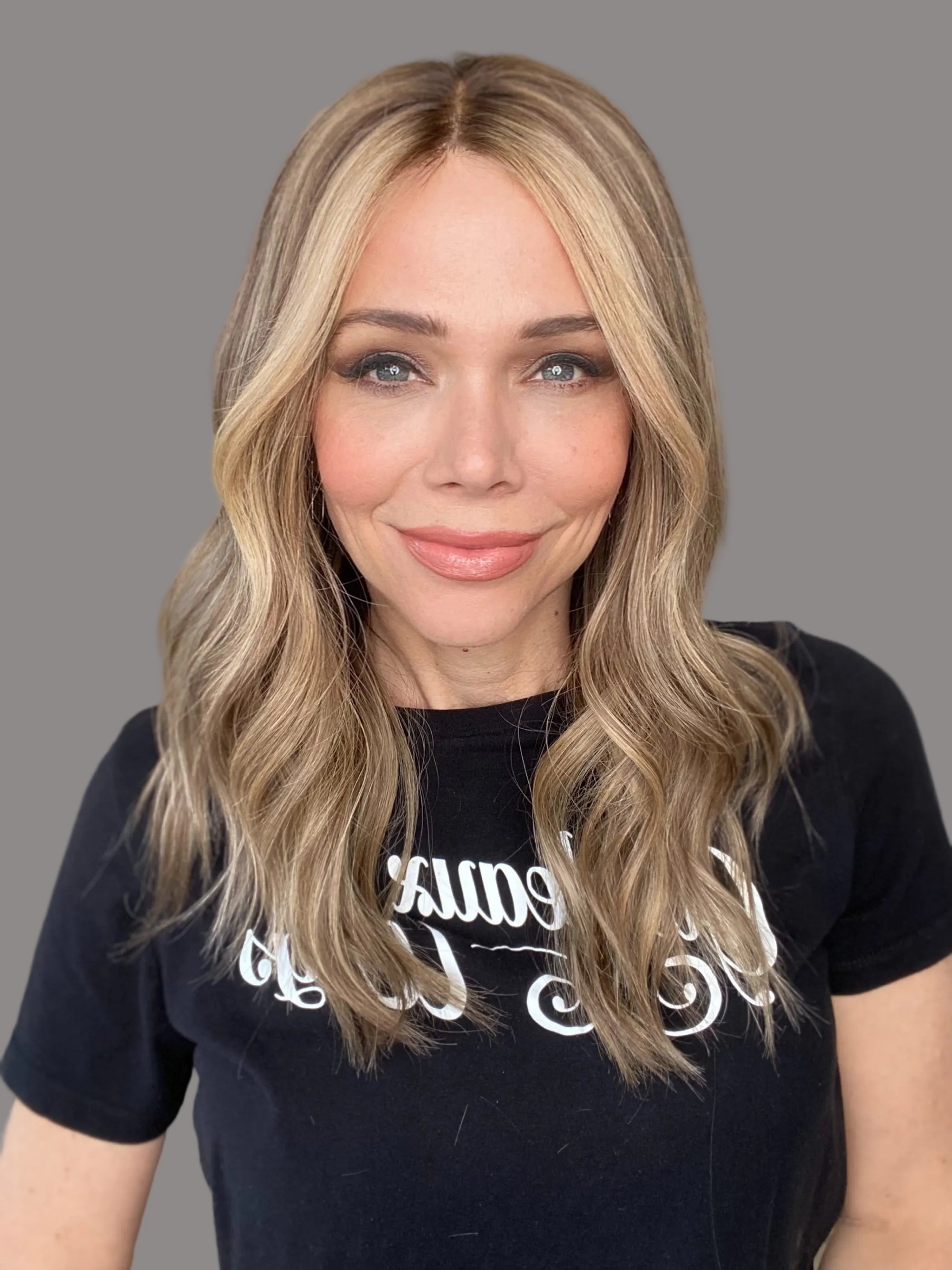 #G-8188 GARDEAUX DELUXE HAND TIED DOUBLE MONO TOP WIG (MEDIUM CAP)