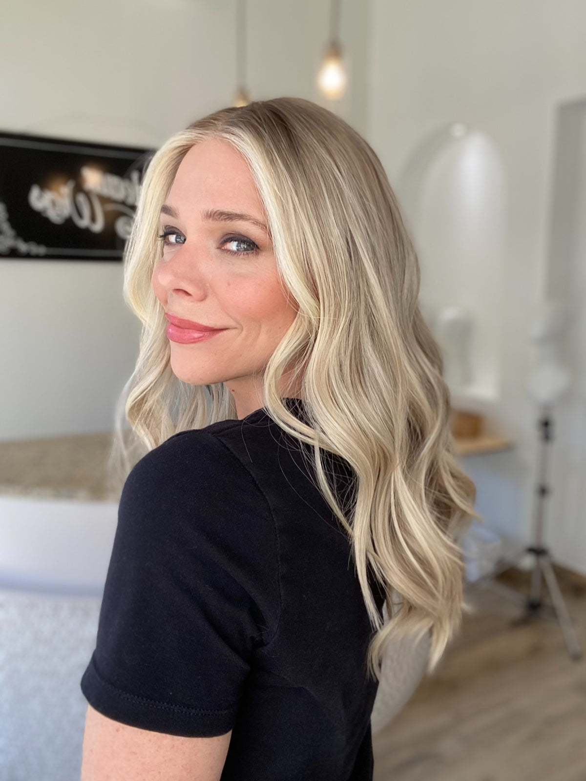 # 8575 GARDEAUX DELUXE LACE TOP WIG (MEDIUM CAP)