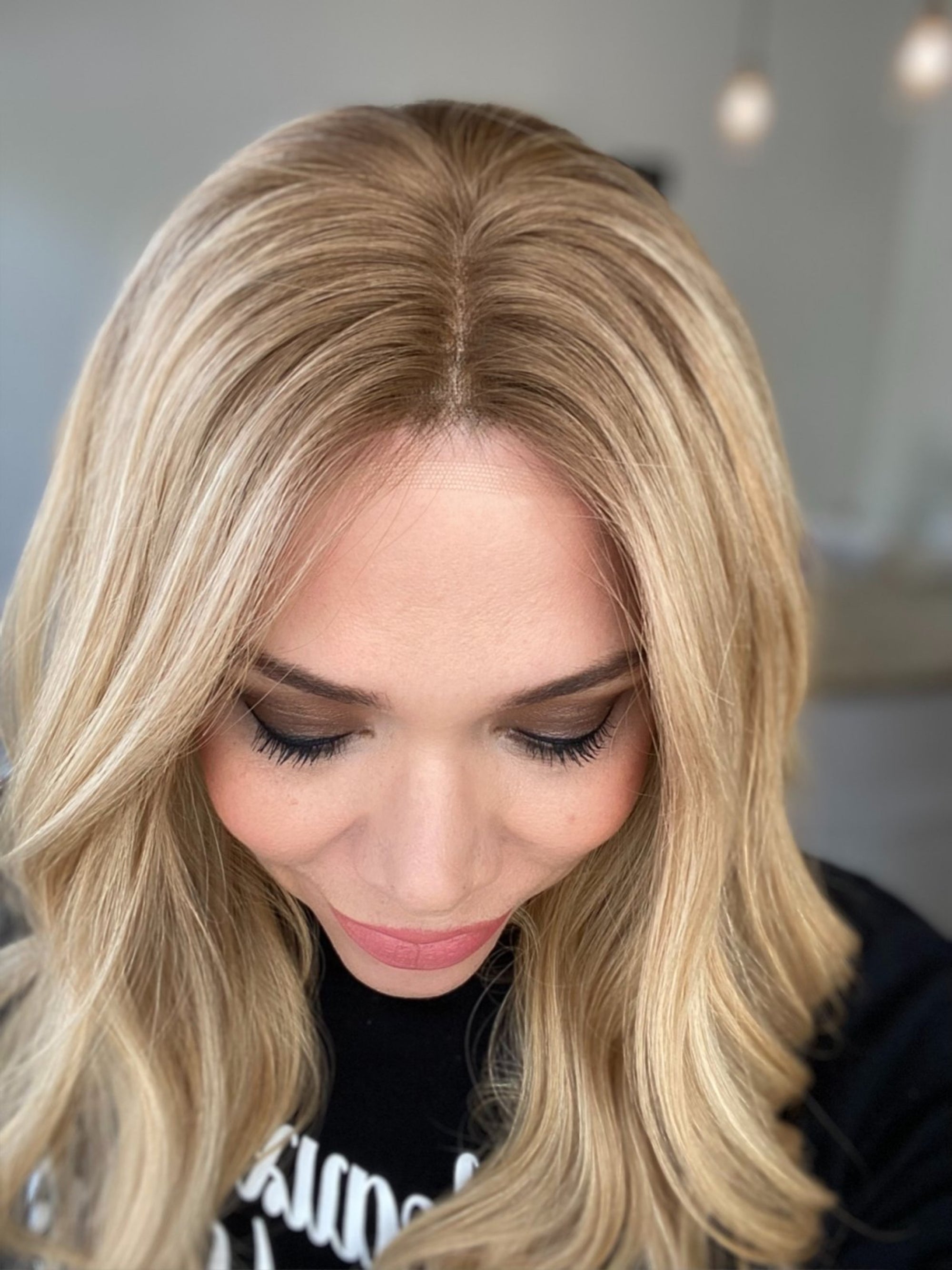 STOCK #JS318 GARDEAUX DELUXE HAND TIED, SILICONE LINED WIG (SMALL CAP)