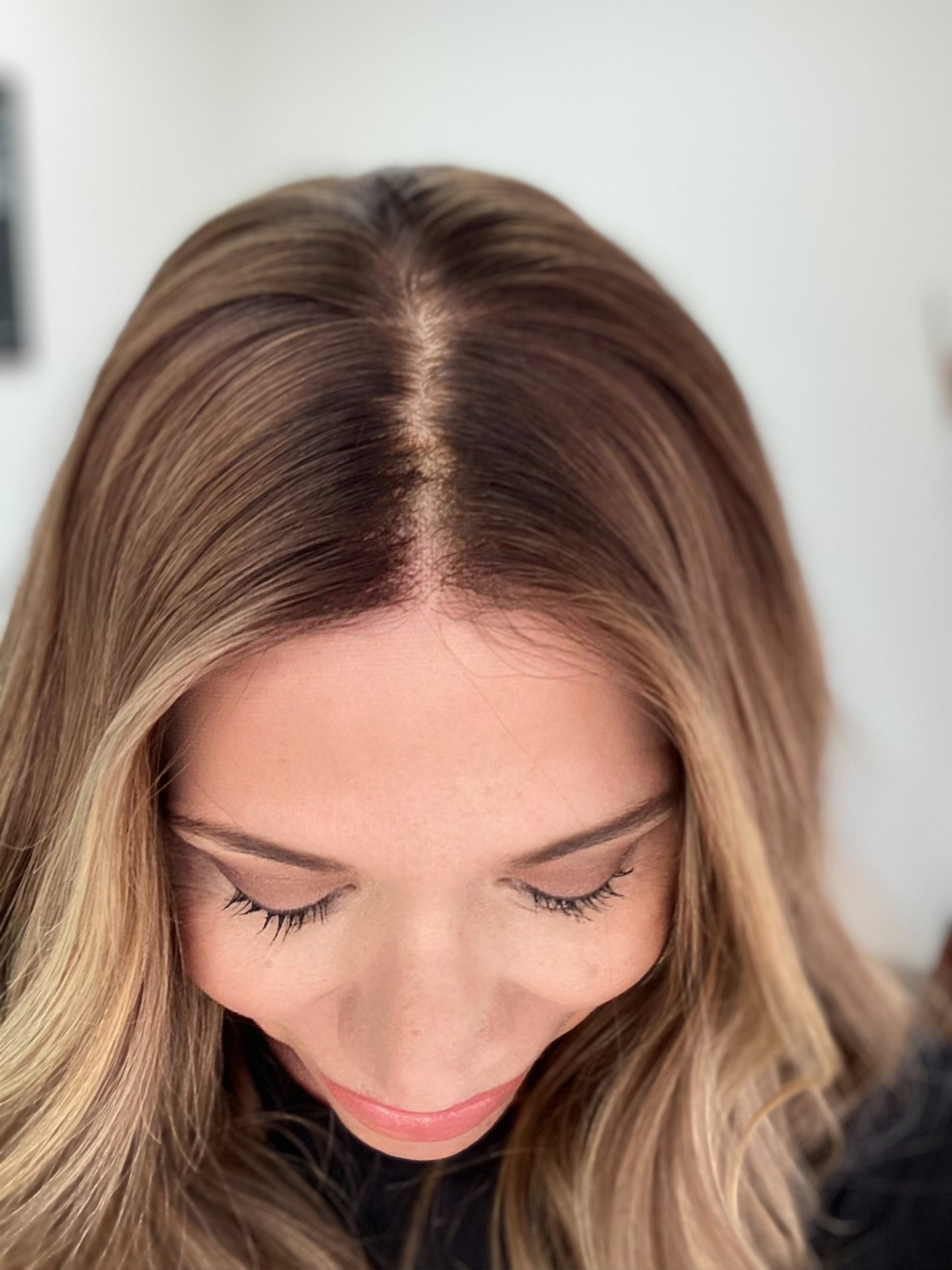 # 8690 GARDEAUX DELUXE SILK TOP LACE FRONT WIG (MEDIUM CAP)