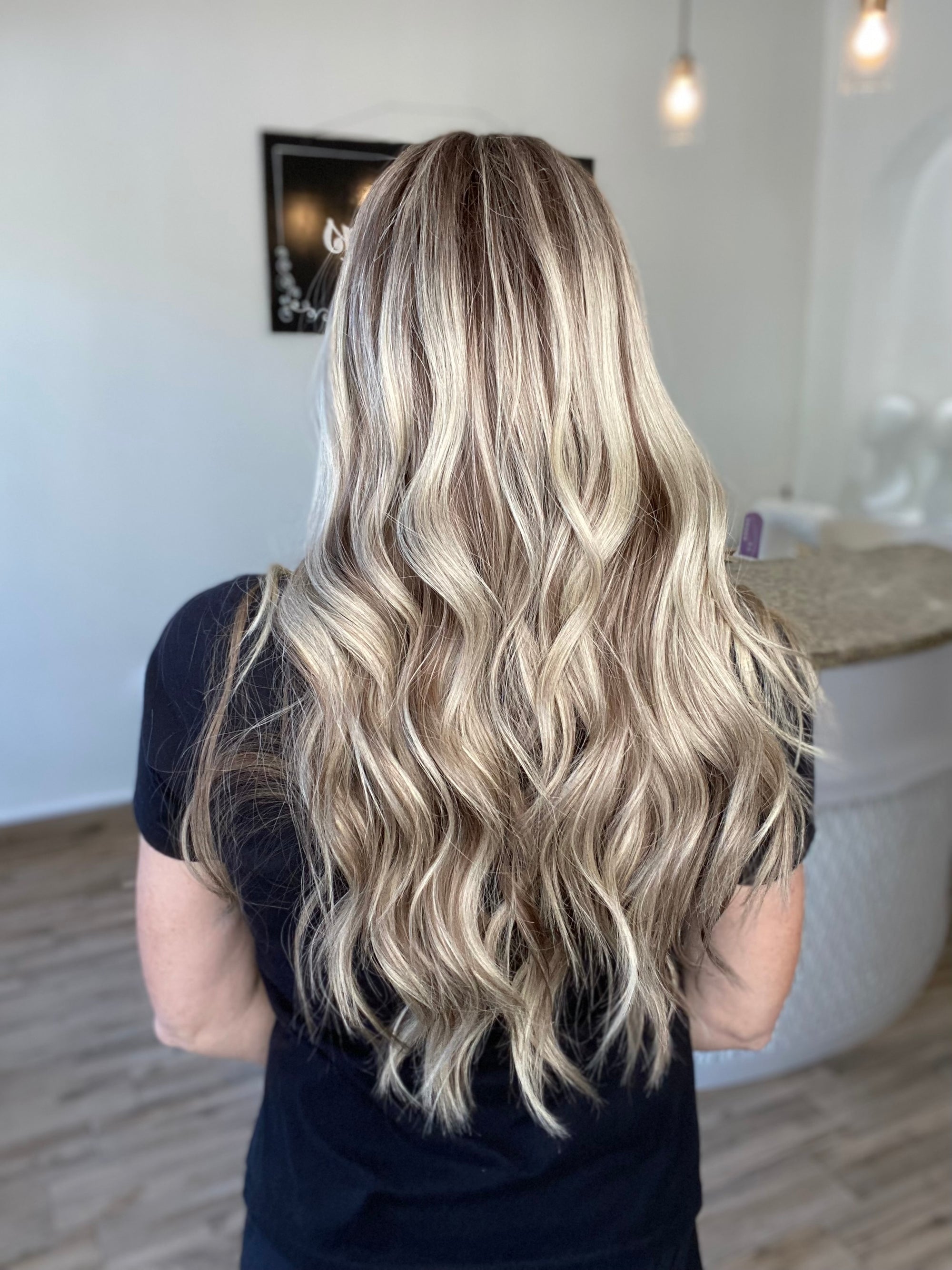 # 7850 GARDEAUX DELUXE LACE TOP WIG (MEDIUM CAP)