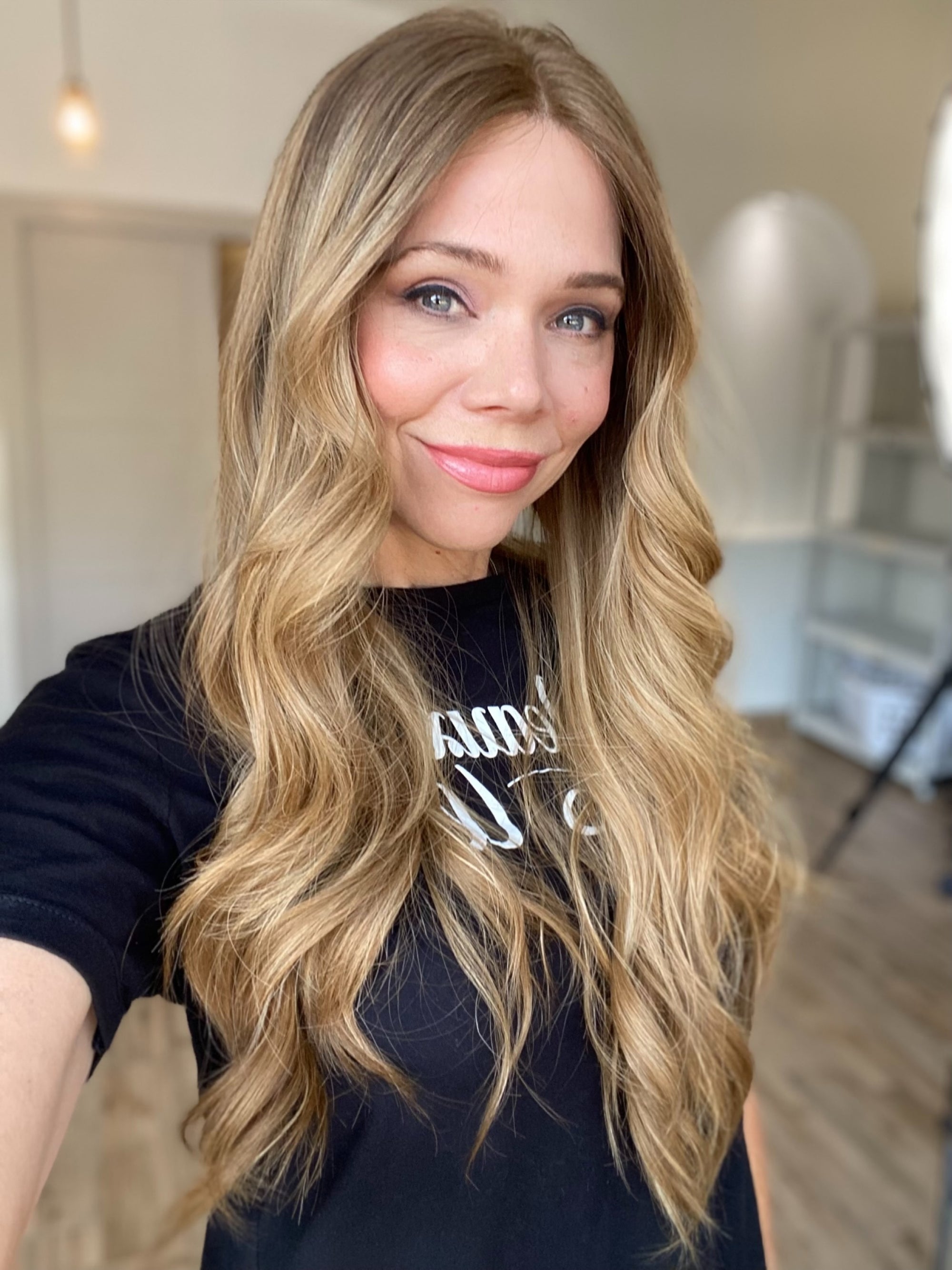 STOCK # BL-640.16 GARDEAUX DELUXE DOUBLE LACE TOP WIG (MEDIUM CAP)