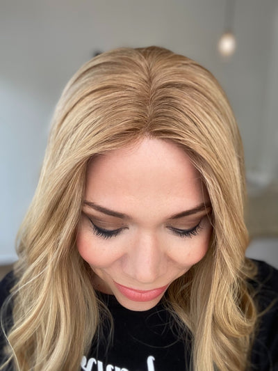 STOCK #JL305.16 GARDEAUX DELUXE LACE TOP WIG (MEDIUM CAP)