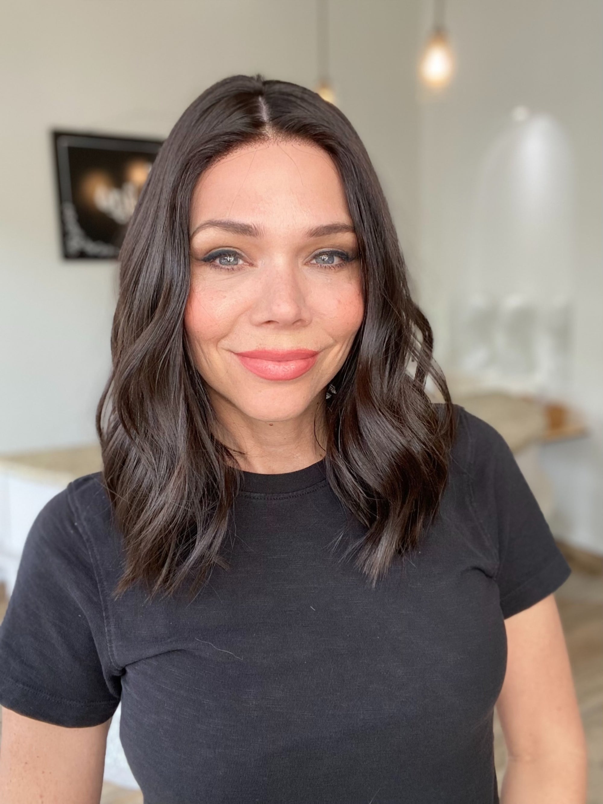 STOCK # JST-2.8 GARDEAUX DELUXE SILK TOP LACE FRONT WIG (MEDIUM CAP)