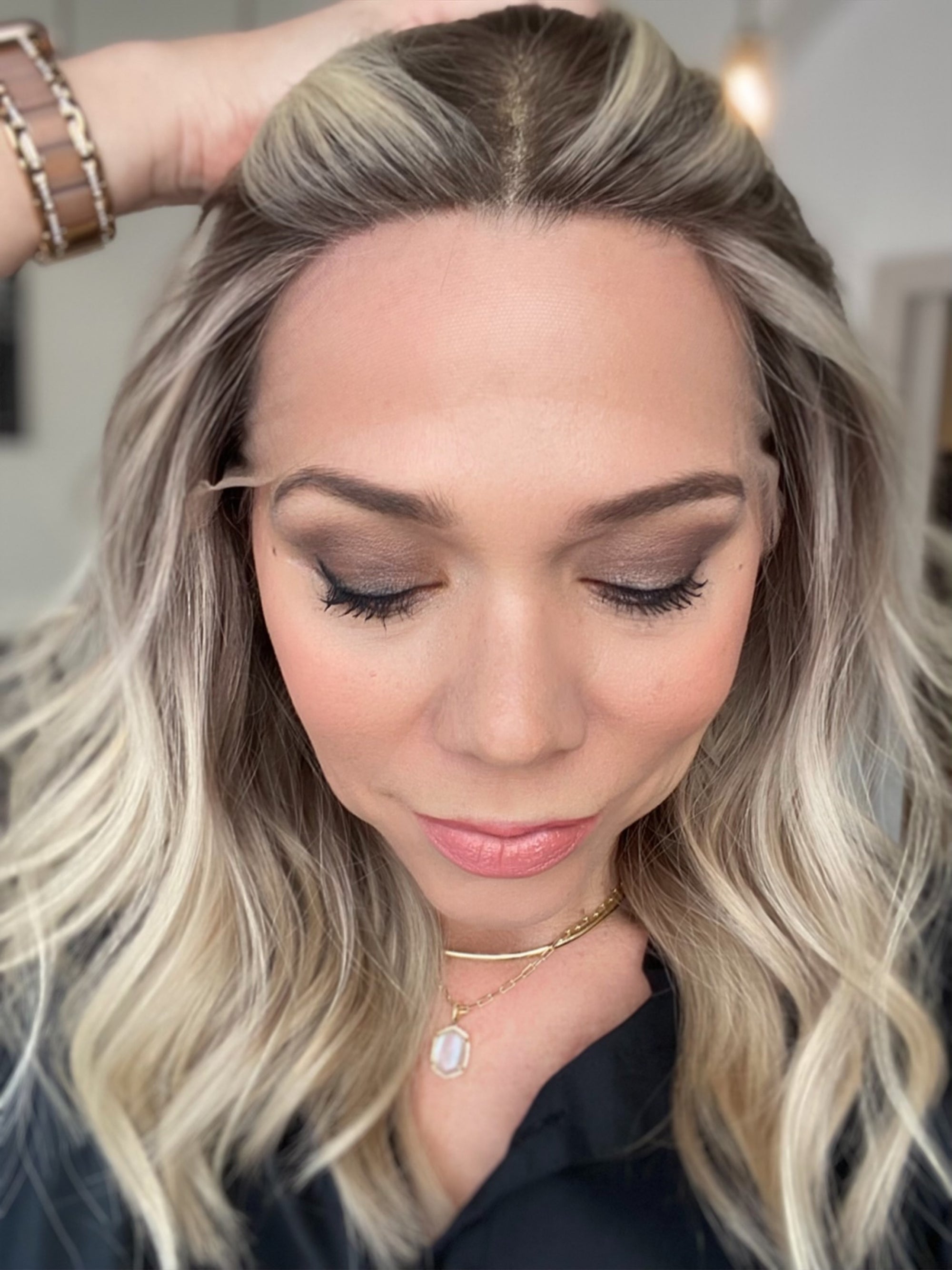 # G-8445 GARDEAUX DELUXE LACE TOP WIG  (MEDIUM CAP)