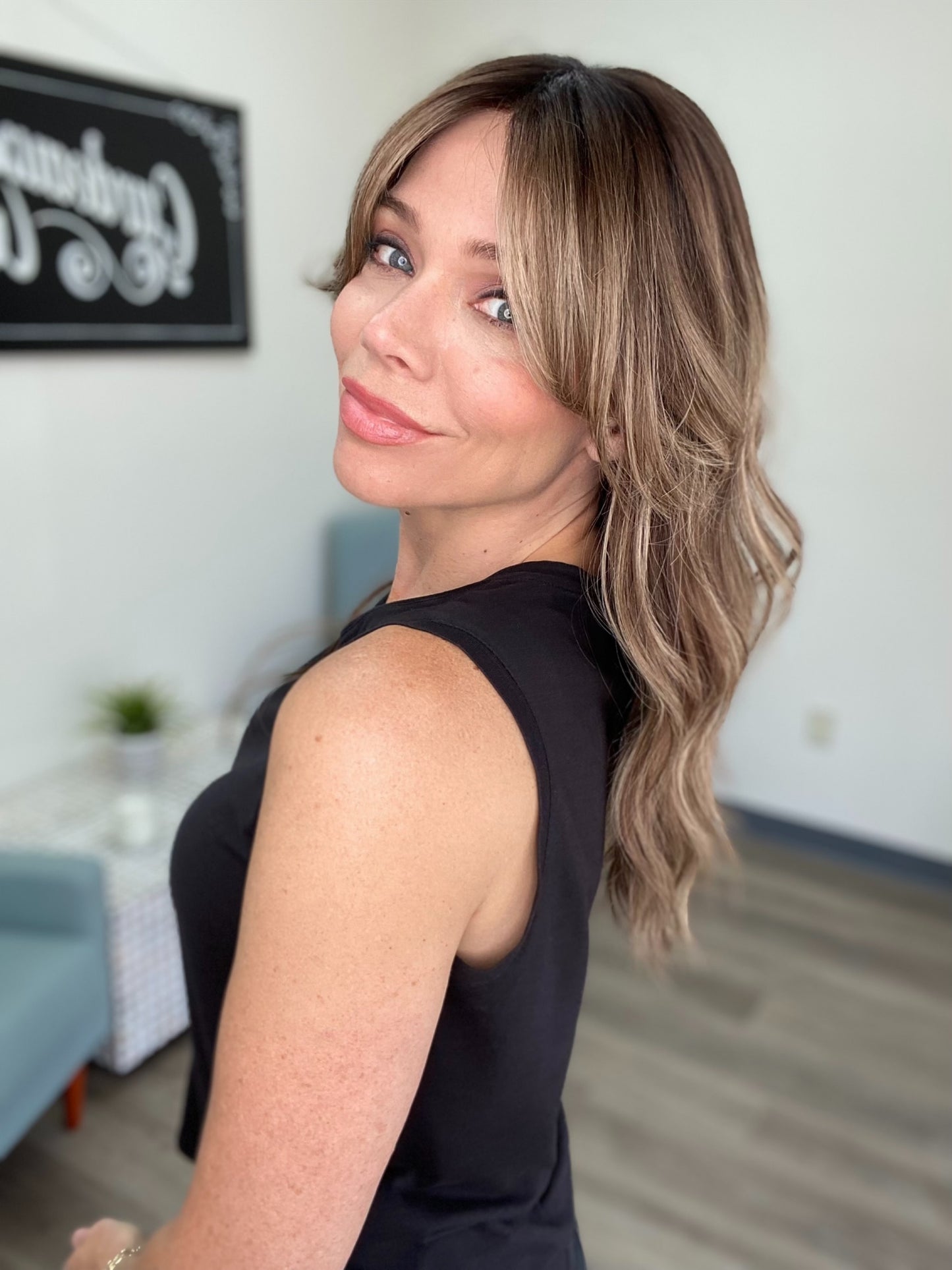 # 8740 GARDEAUX DELUXE HAND TIED DOUBLE MONO TOP WIG (MEDIUM CAP)