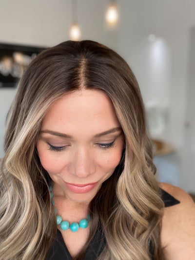 # 8420 GARDEAUX DELUXE HAND TIED MONO TOP WIG (SMALL CAP)