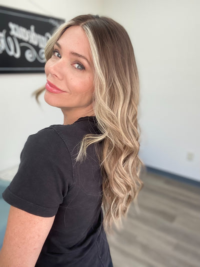 # 8722 GARDEAUX DELUXE HAND TIED MONO TOP WIG (MEDIUM CAP)