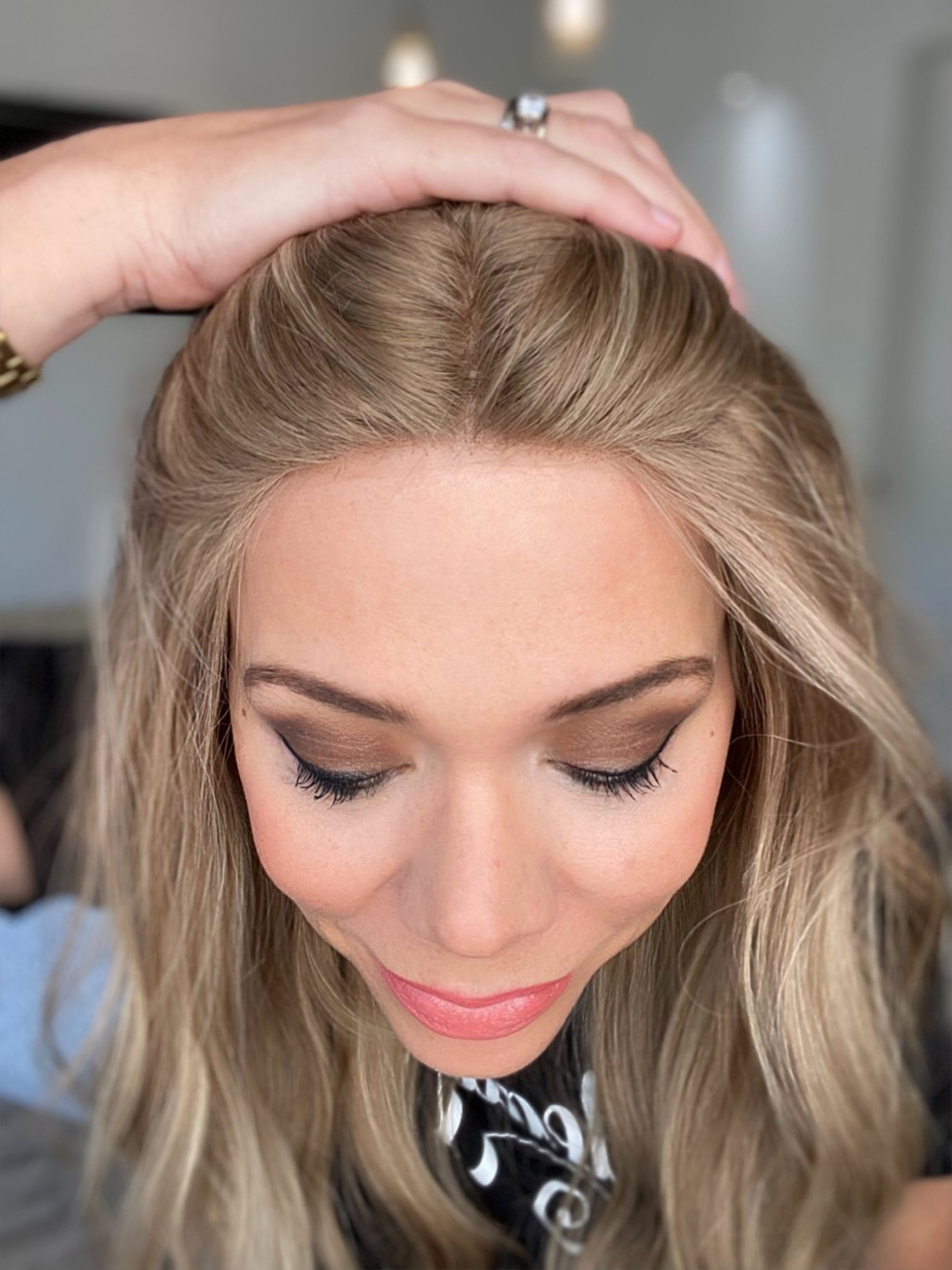 STOCK #JL-031(322)  GARDEAUX DELUXE HAND TIED DOUBLE MONO TOP WIG (MEDIUM CAP)