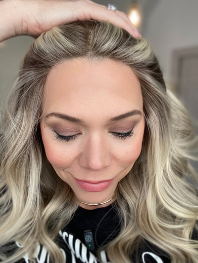 # 8628 GARDEAUX DELUXE HAND TIED MONO TOP WIG (MEDIUM CAP)