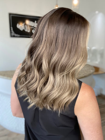 # 8419 GARDEAUX DELUXE SILK TOP LACE FRONT WIG (MEDIUM CAP)