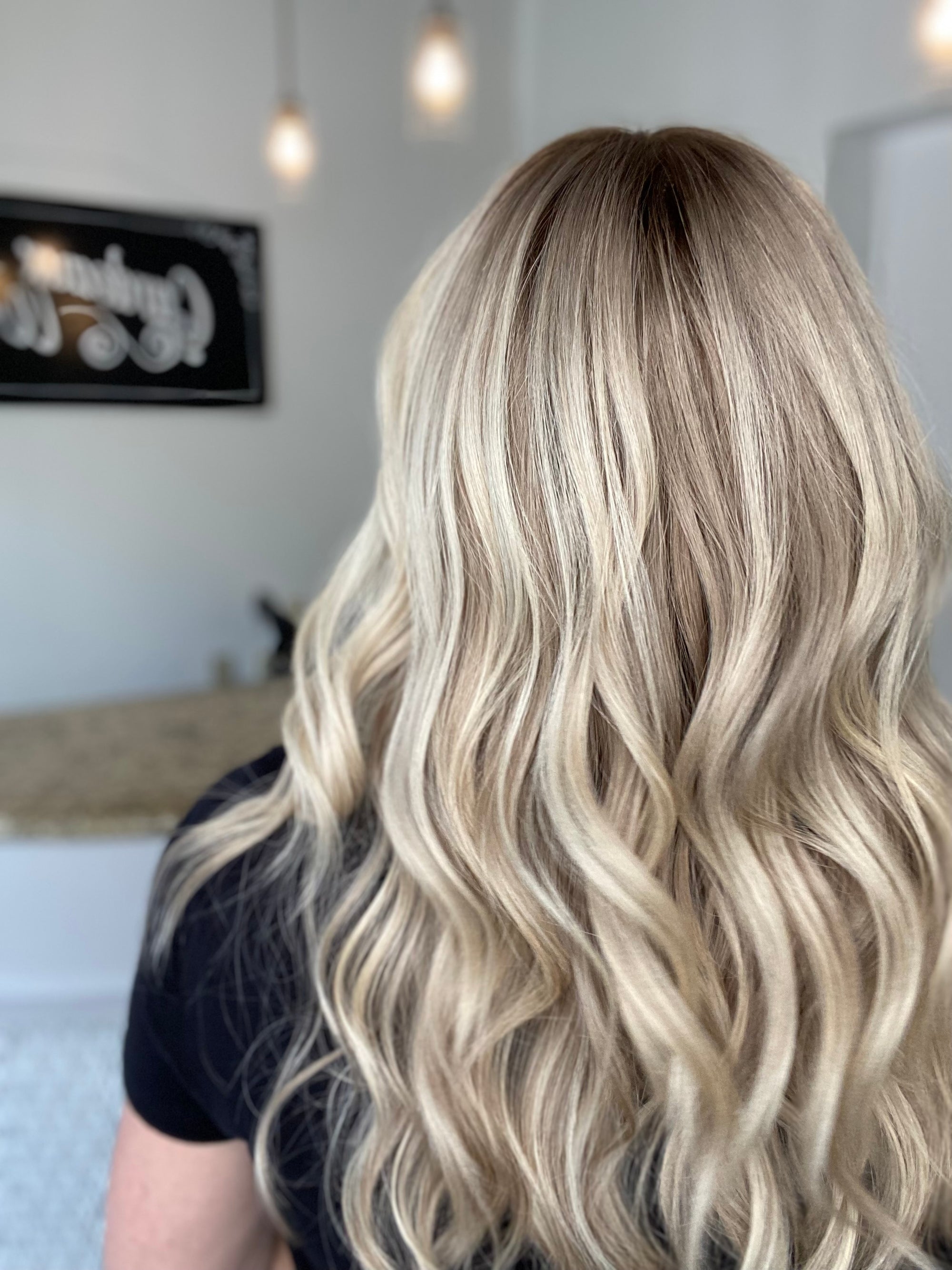 # 8360 GARDEAUX DELUXE LACE TOP WIG (MEDIUM CAP)