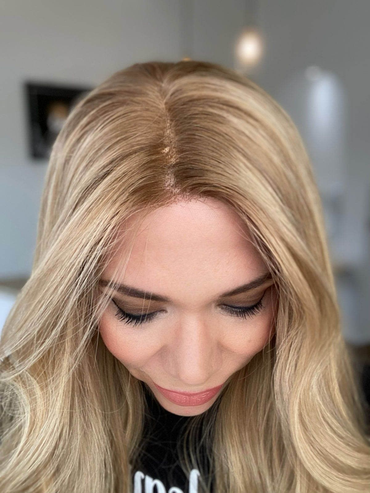 STOCK # JL-302.16  GARDEAUX DELUXE LACE TOP WIG (SMALL CAP)