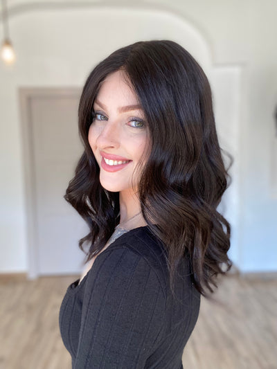 # 7519 GARDEAUX DELUXE LACE TOP WIG (SMALL CAP)