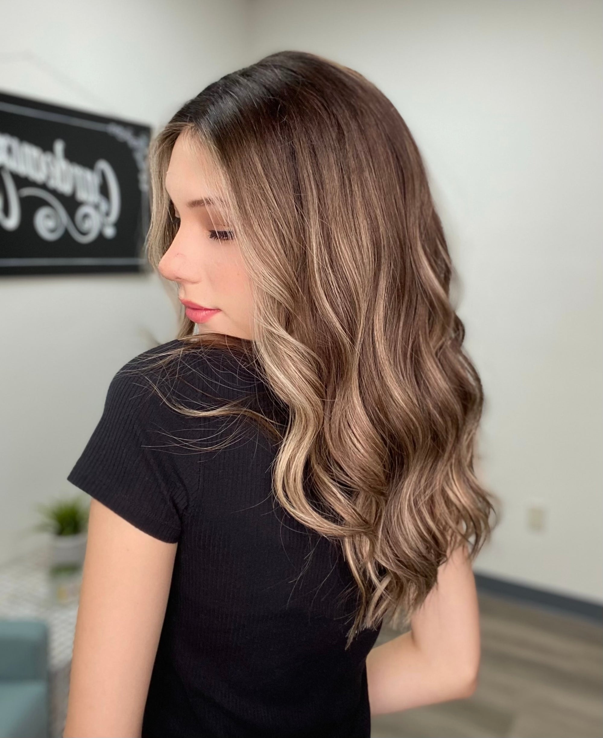 # 8712 GARDEAUX DELUXE LACE TOP WIG (MEDIUM CAP)