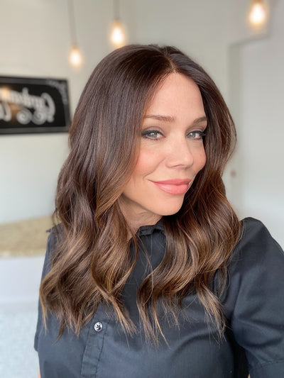 # 8297 GARDEAUX DELUXE LACE TOP WIG  (MEDIUM CAP)