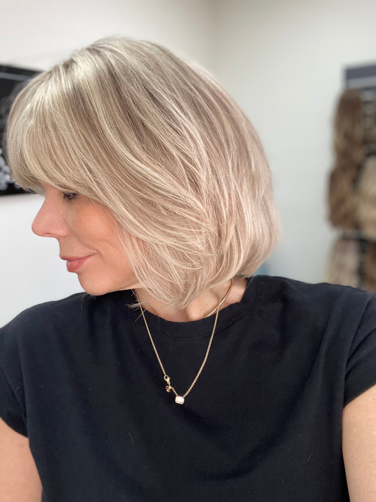 HUMAN HAIR EUROPEAN HAND TIED SHORT MONO TOP WIG (MEDIUM CAP) # 8768