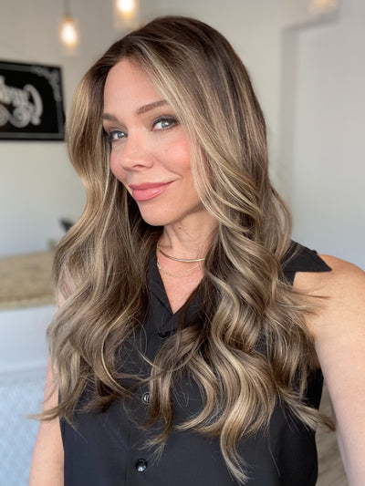 # 8476 GARDEAUX DELUXE LACE TOP WIG (SMALL CAP)