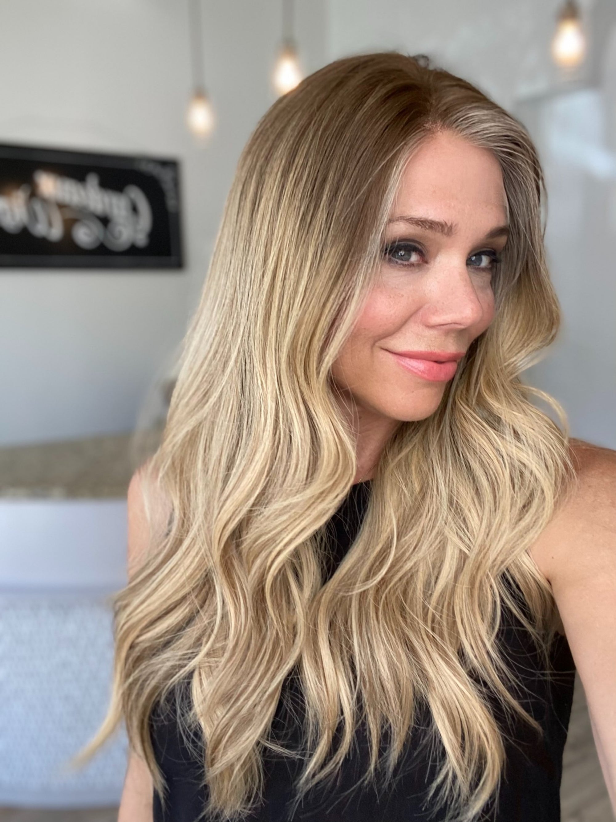 STOCK # BL627 GARDEAUX DELUXE DOUBLE LACE TOP WIG (MEDIUM CAP)