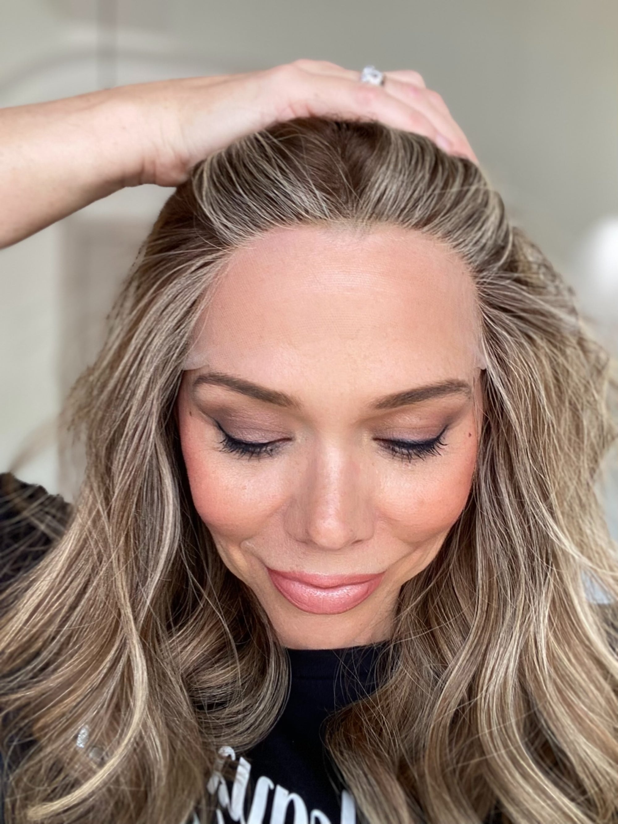 STOCK # BL-642.11 GARDEAUX DELUXE DOUBLE LACE TOP WIG (MEDIUM CAP)