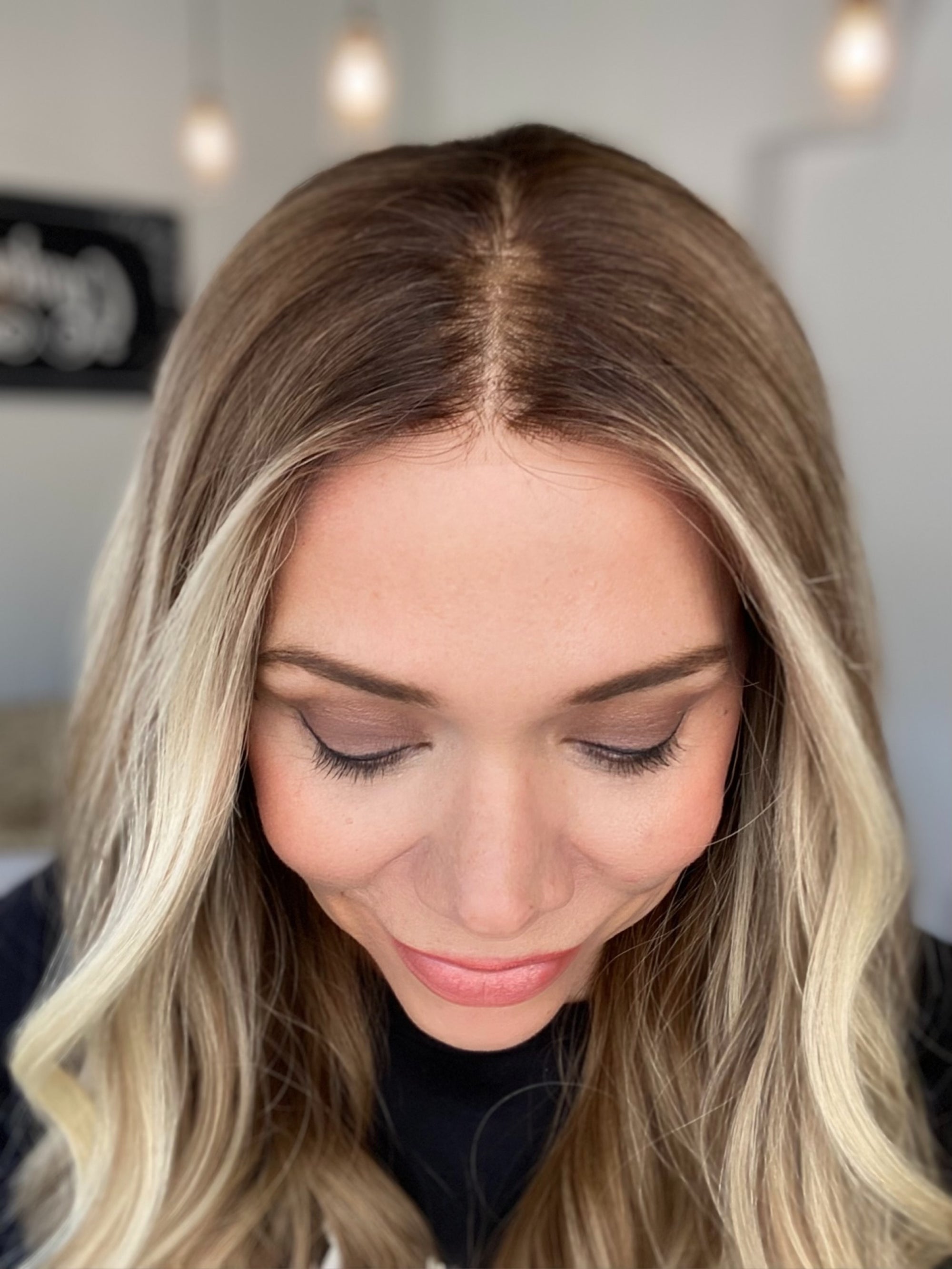 # 8501-A GARDEAUX DELUXE HAND TIED MONO TOP WIG (MEDIUM CAP)