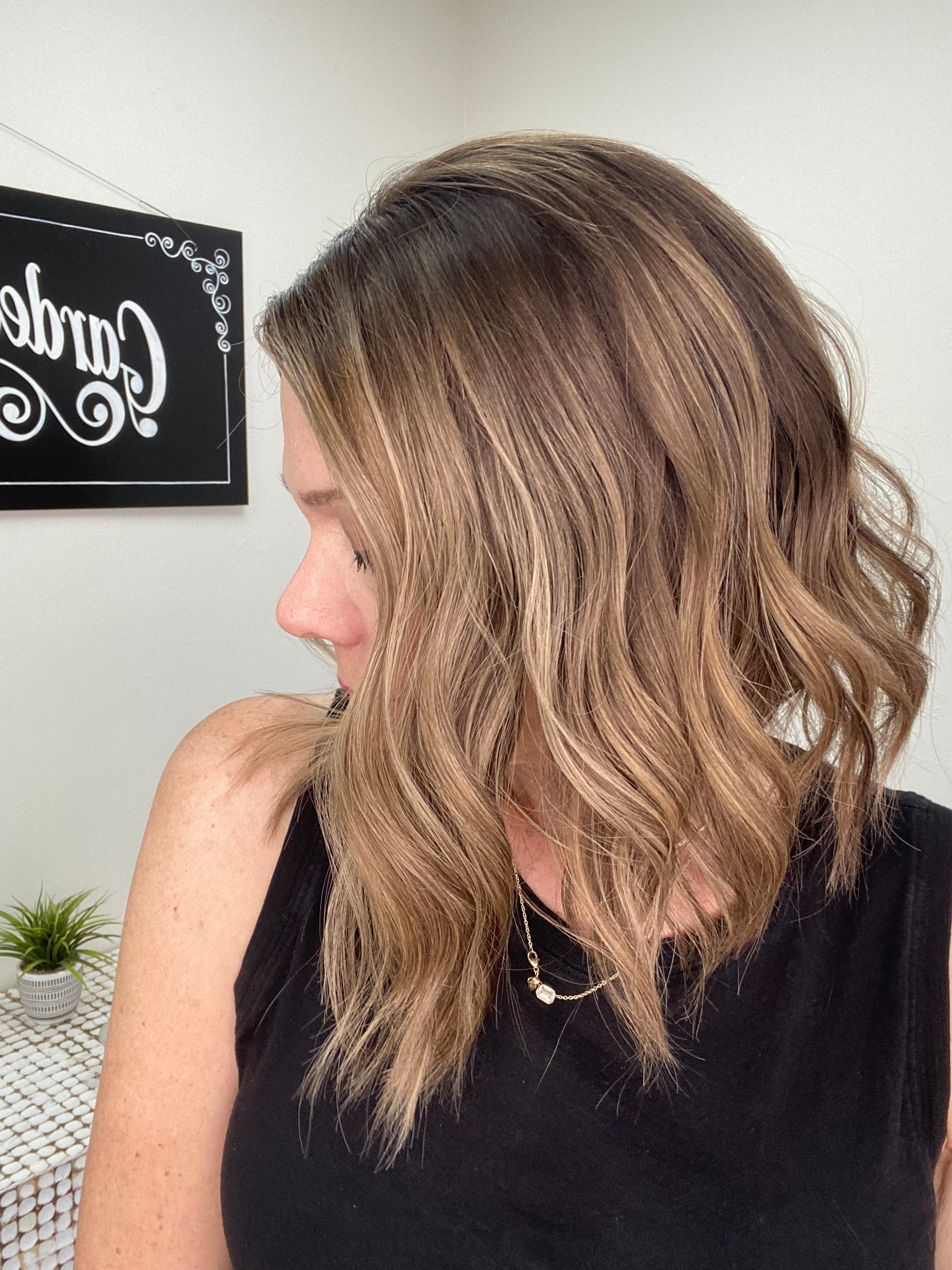 # 8670 GARDEAUX DELUXE HAND TIED, SILICONE LINED WIG (SMALL CAP)