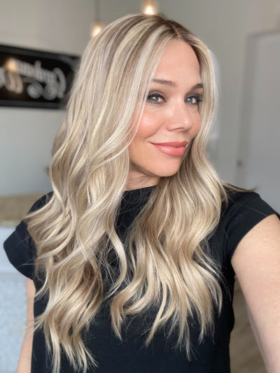 # 8220 GARDEAUX DELUXE LACE TOP WIG (SMALL CAP)
