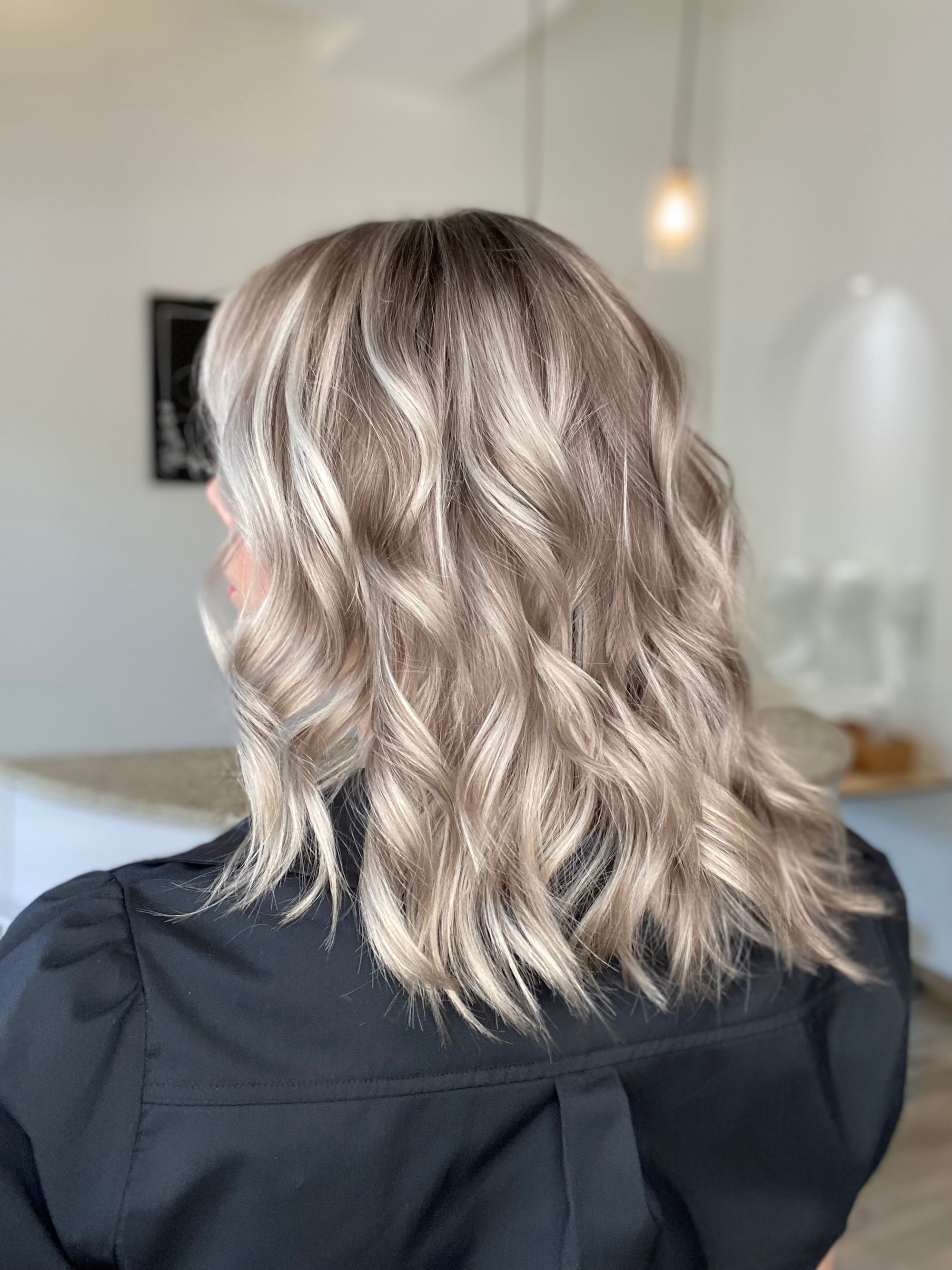 # 8300 GARDEAUX DELUXE DOUBLE MONO TOP WIG (SMALL CAP)